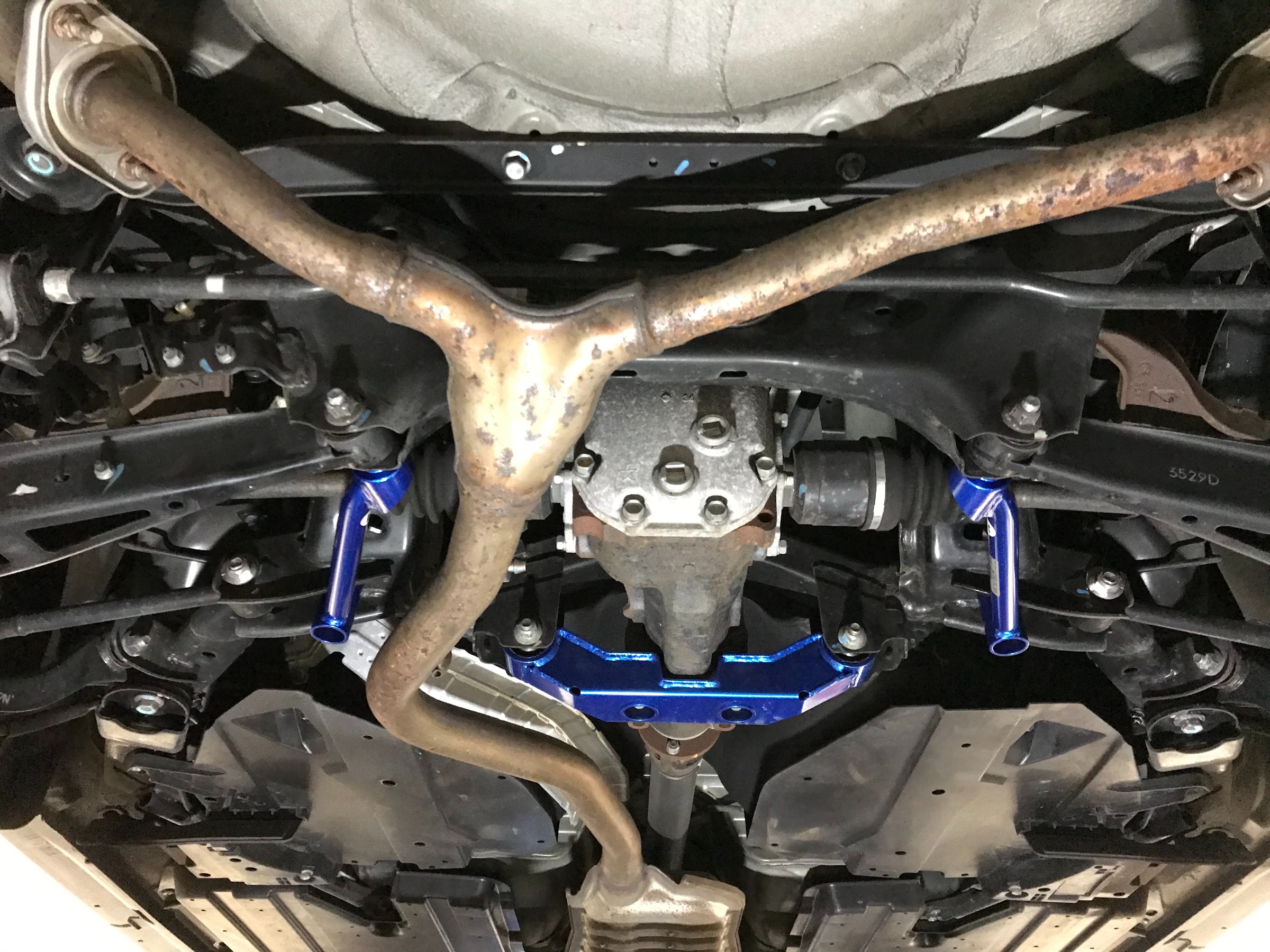 cusuco パワーブレースリヤメンバーサイドSUBARU フォレスターSJG用 フォレスターSJG…CUSCO製パワーブレース装着。 | 取り付け事例