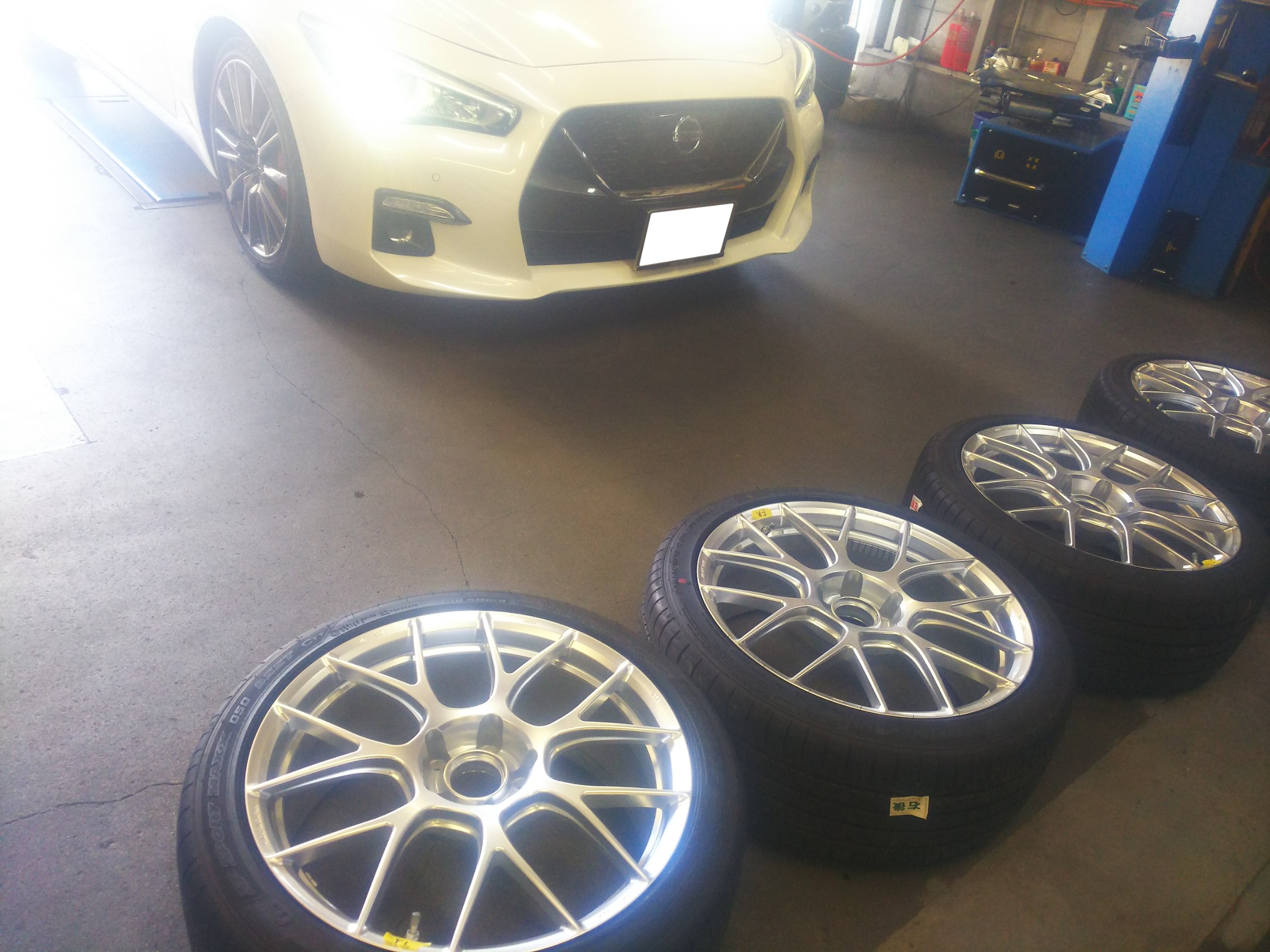BBSホイール お待たせしました シリーズ ③ 「BBS RE-V7