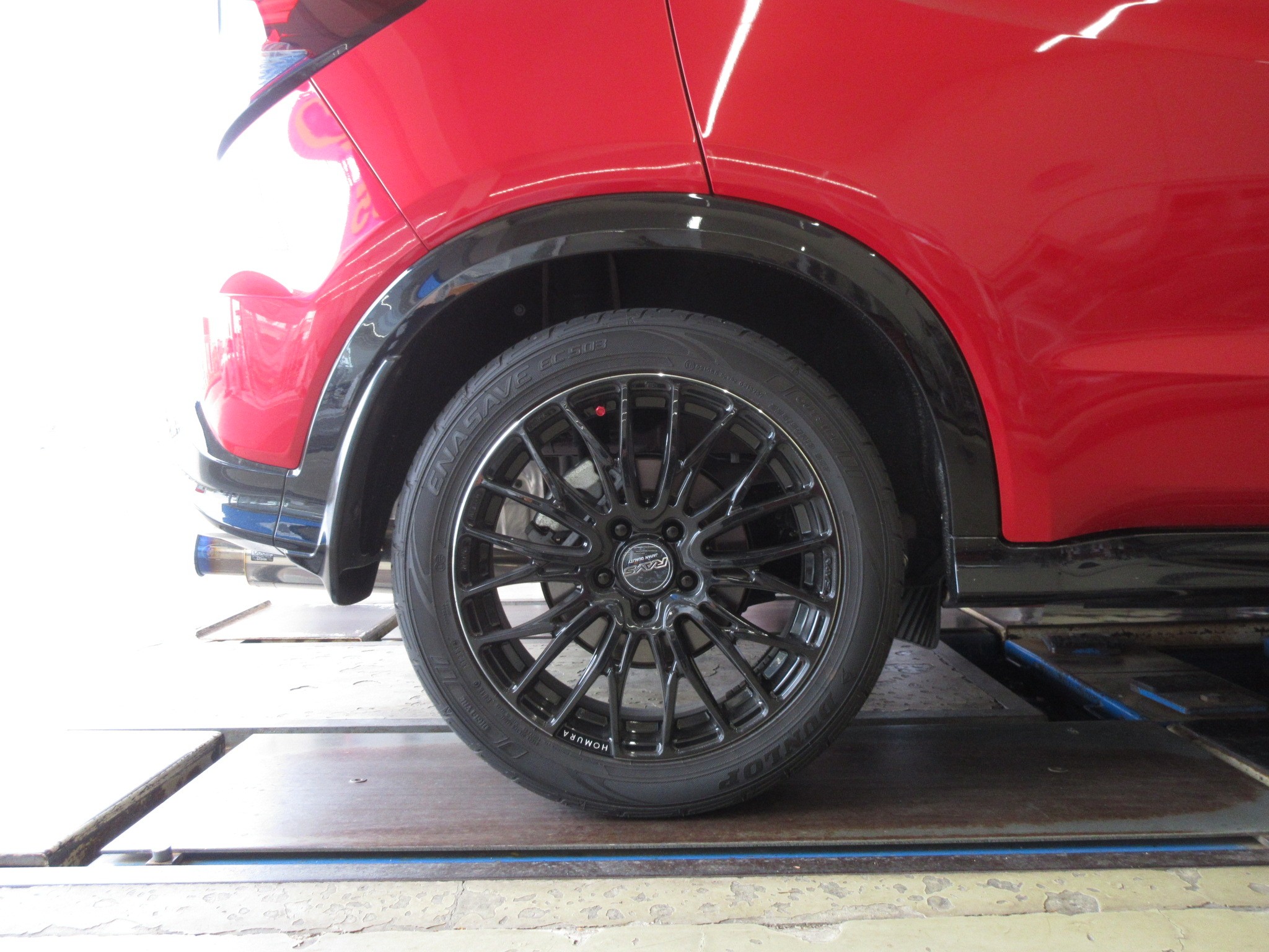 今週末まで開催中の“クスコ車高調フェア”でお得にゲットしました
