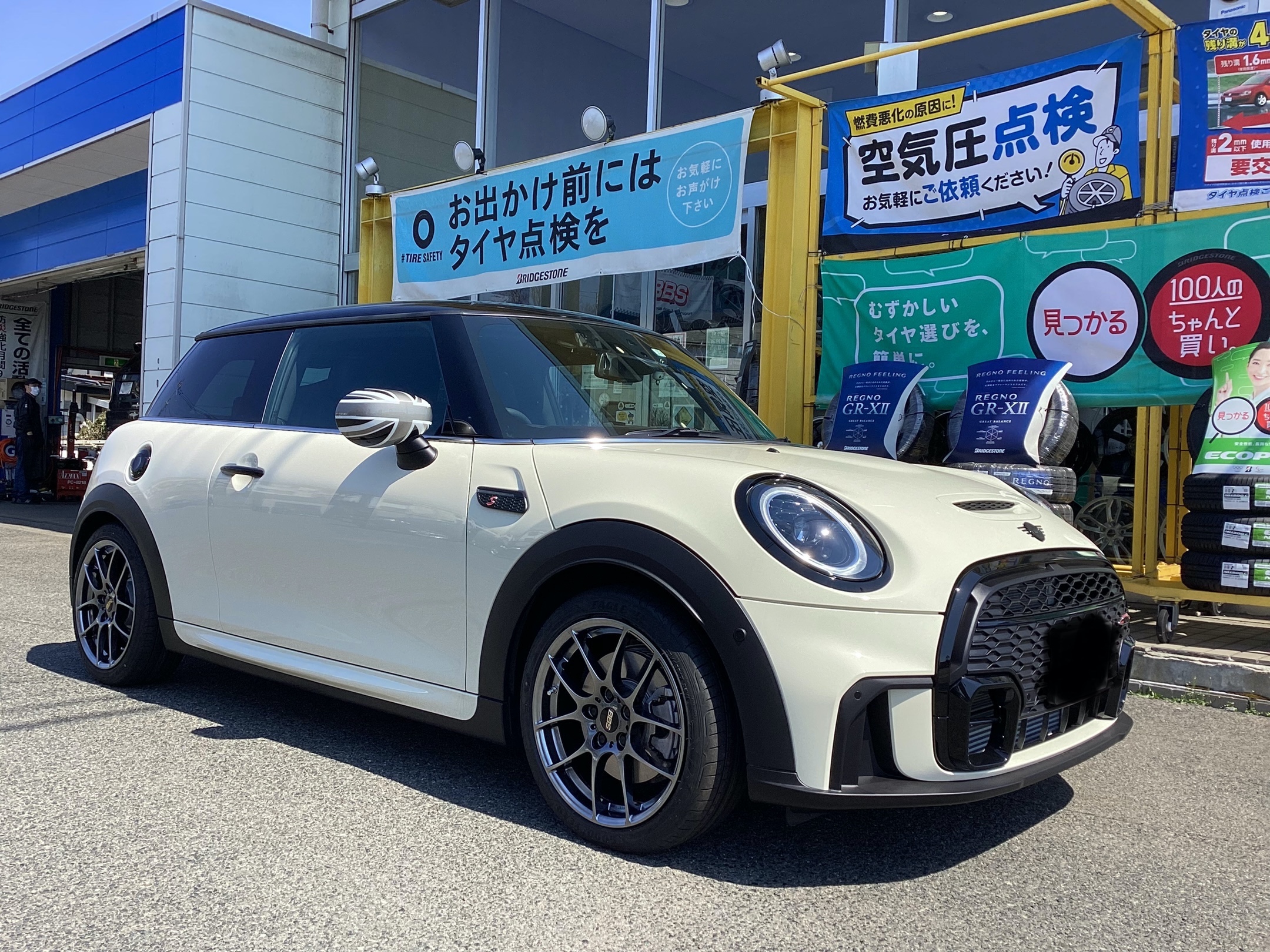 BBS RF 」&〈 anyanyホイールガラスコーティング 〉MINI に装着です