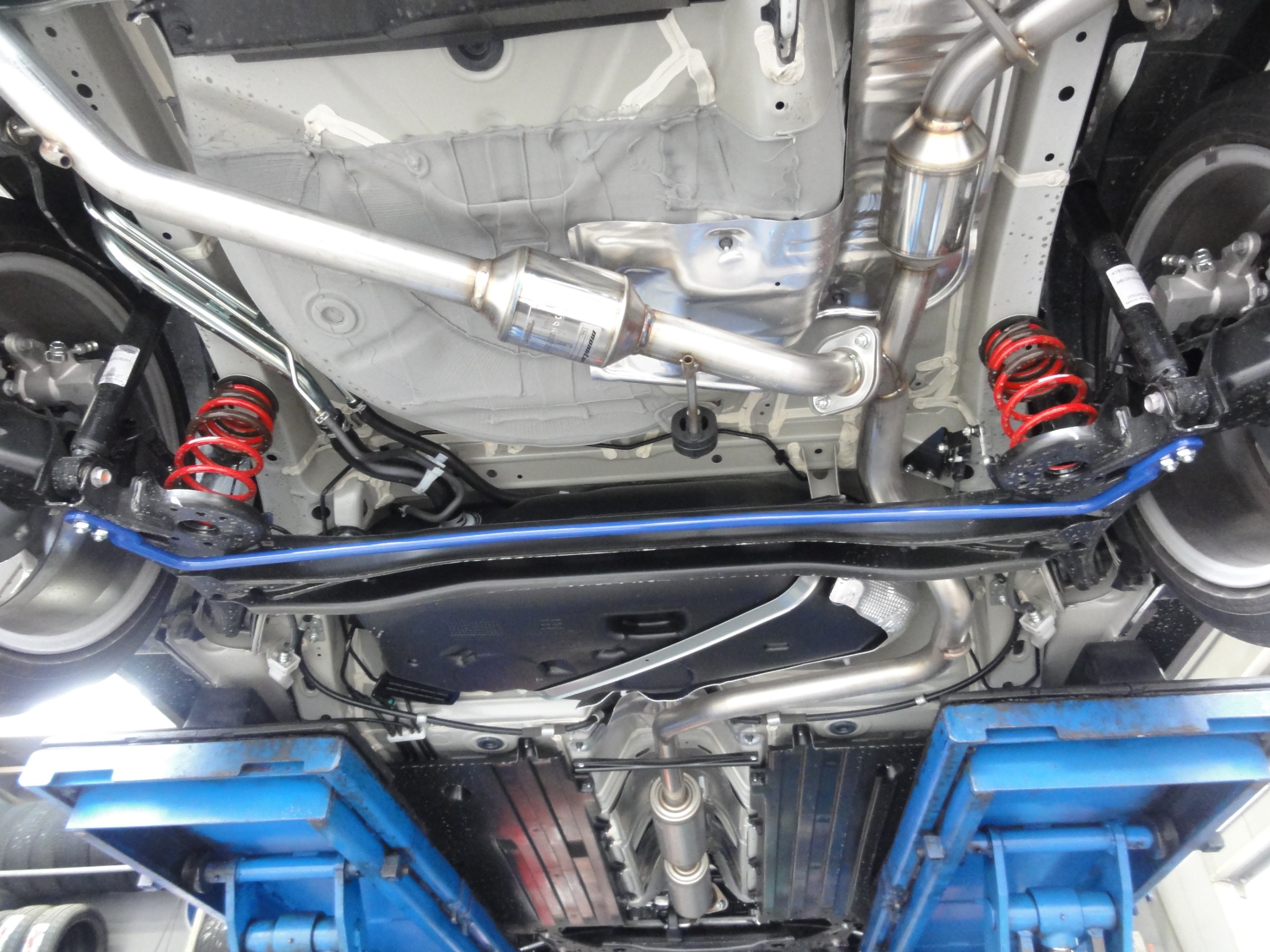 スイフトスポーツ（ZC33S）クスコ製フロントスタビライザー