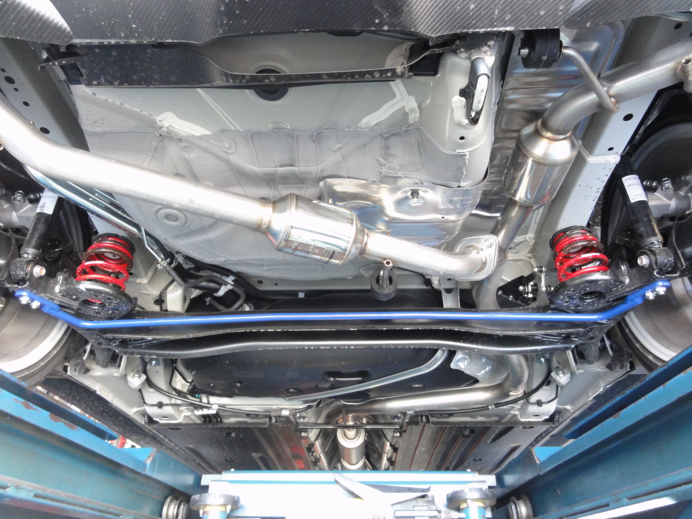 スイフトスポーツ（ZC33S）クスコ製フロントスタビライザー