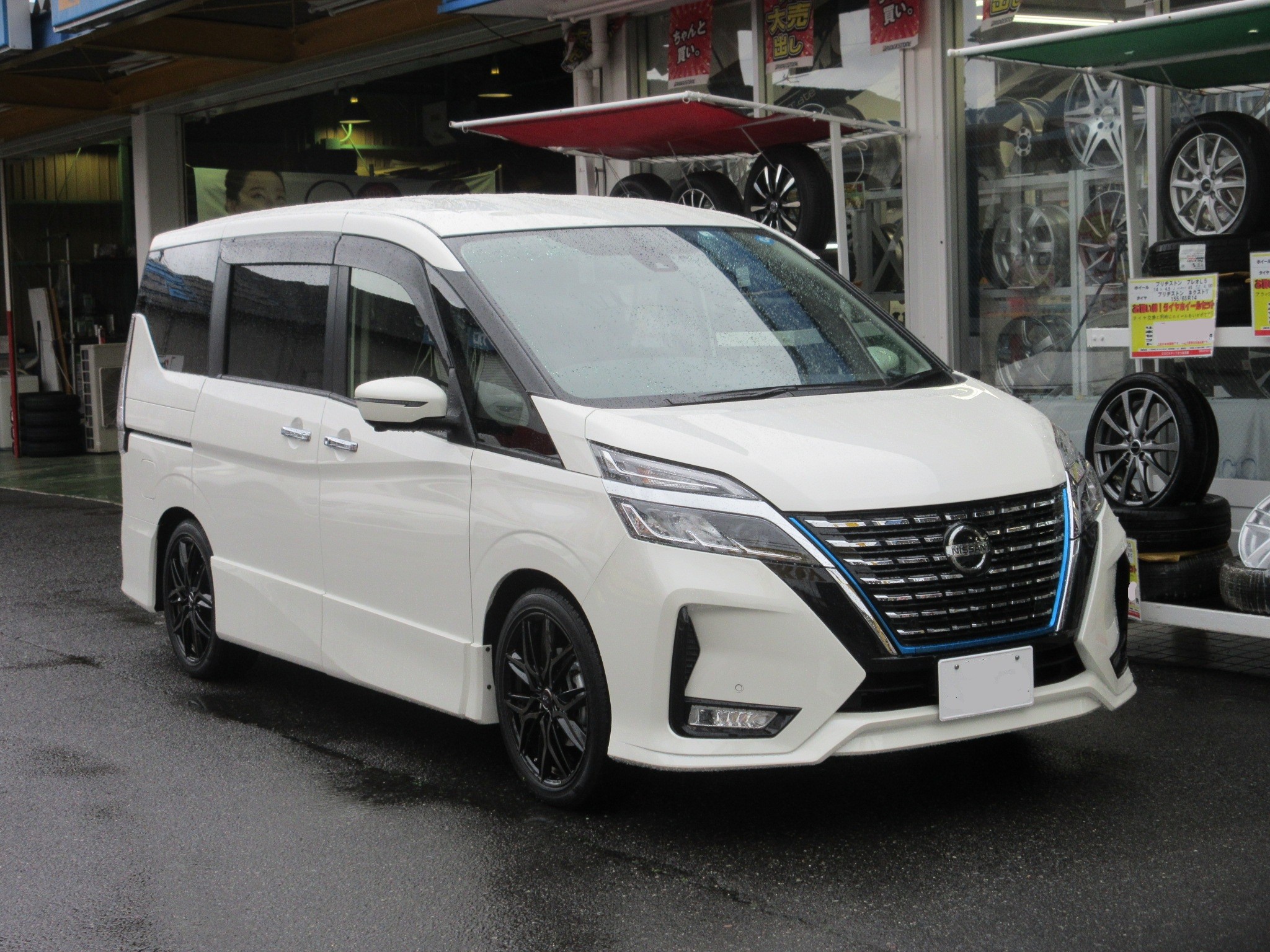 セレナ(C27) ローダウン | 日産 セレナ 足まわり(サスペンション セレナ(C27) ローダウン | 日産 セレナ 足まわり(サスペンション