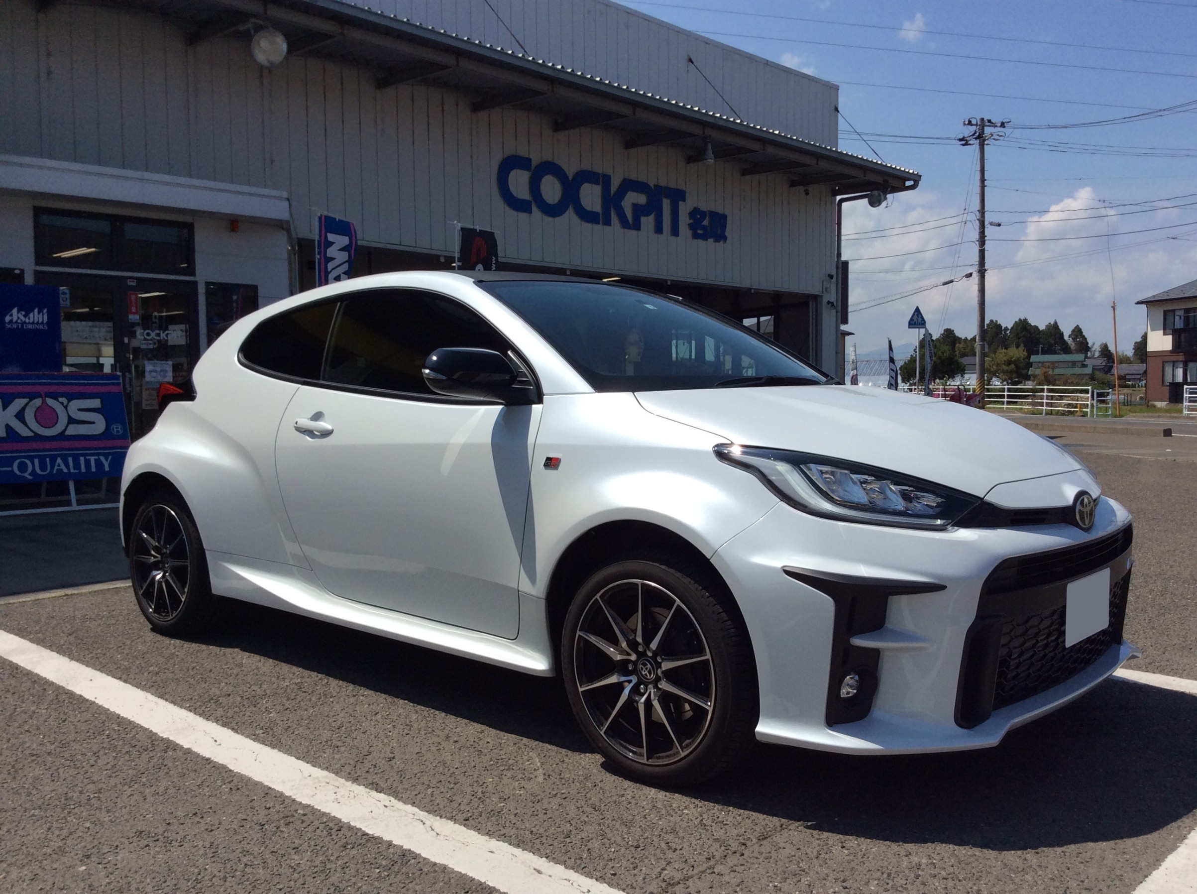 GRヤリスRC GXPA16 マフラー&JOIN SMART STATION取り付けます GRヤリスRC GXPA16 マフラー&JOIN SMART STATION取り付けます
