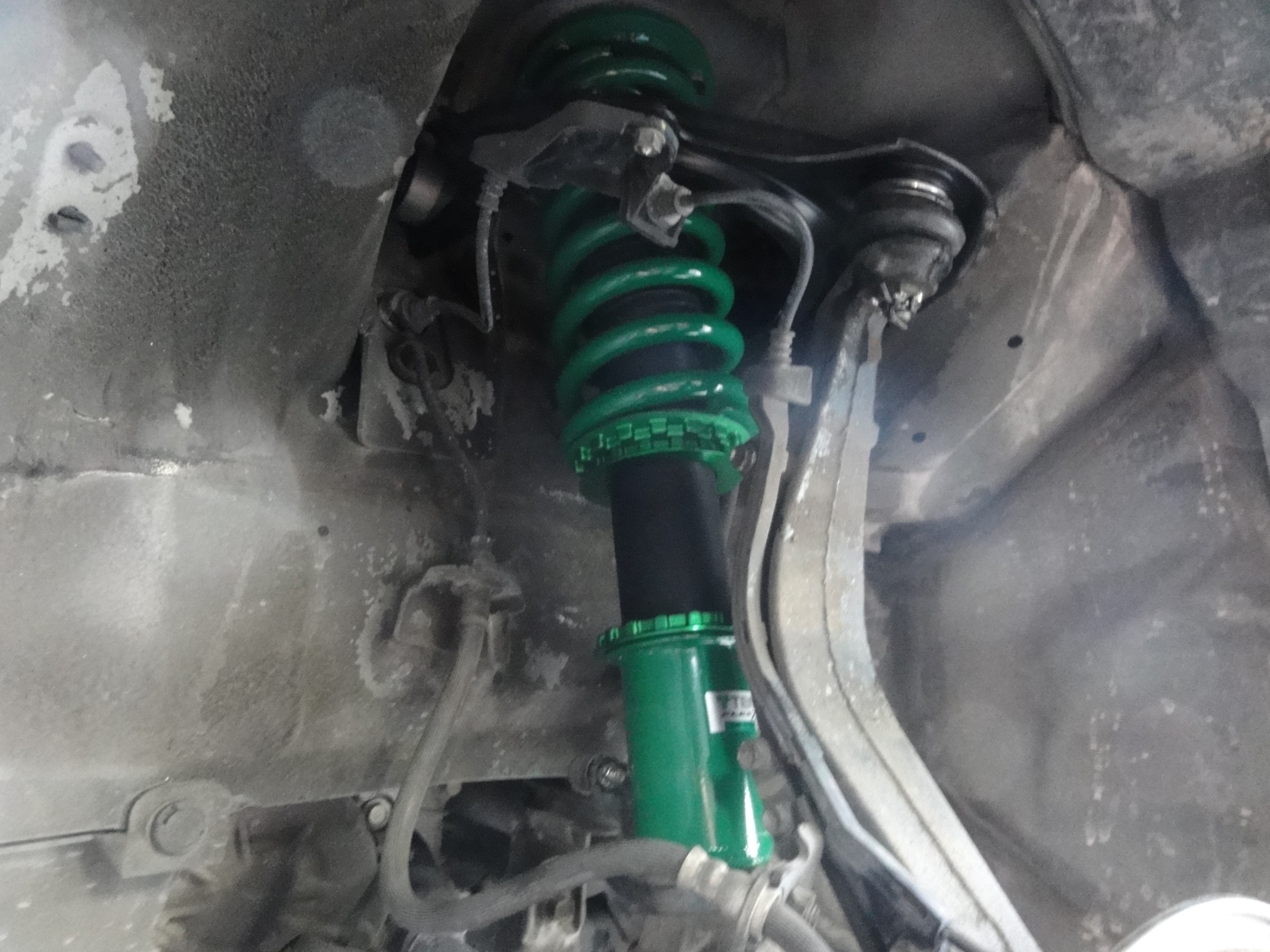 オデッセイ（RB1）テイン製車高調「FLEX-Z」（持込み）装着