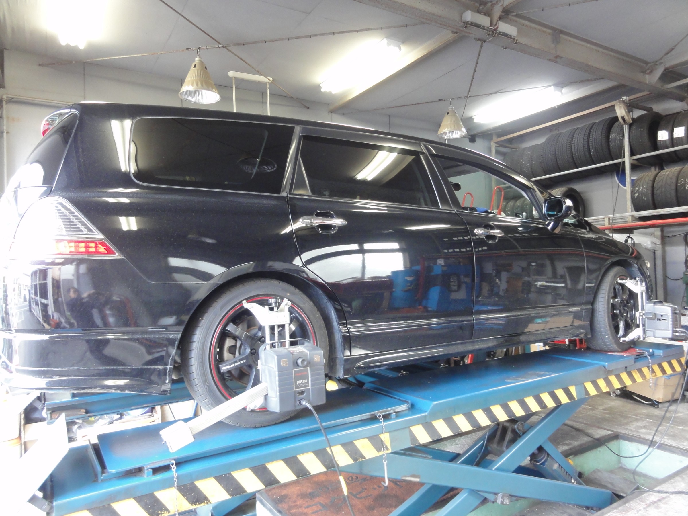 オデッセイ（RB1）テイン製車高調「FLEX-Z」（持込み）装着