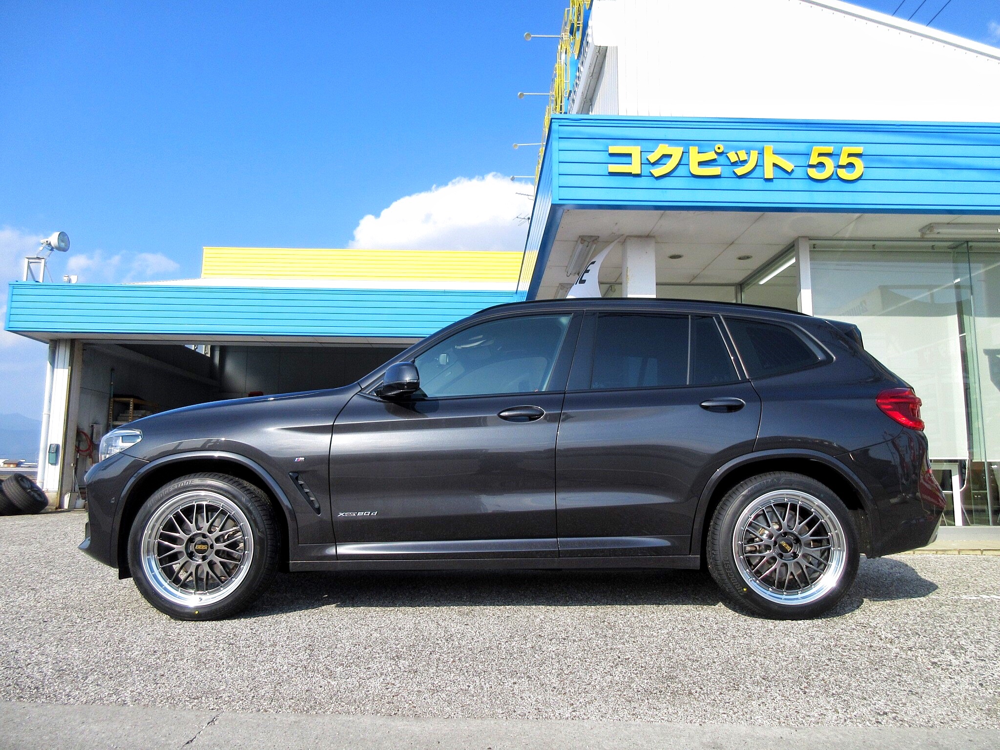 やっぱり僕ら世代はコレだから” BMW X3（G01)に「BBS LM & ALENZA 001
