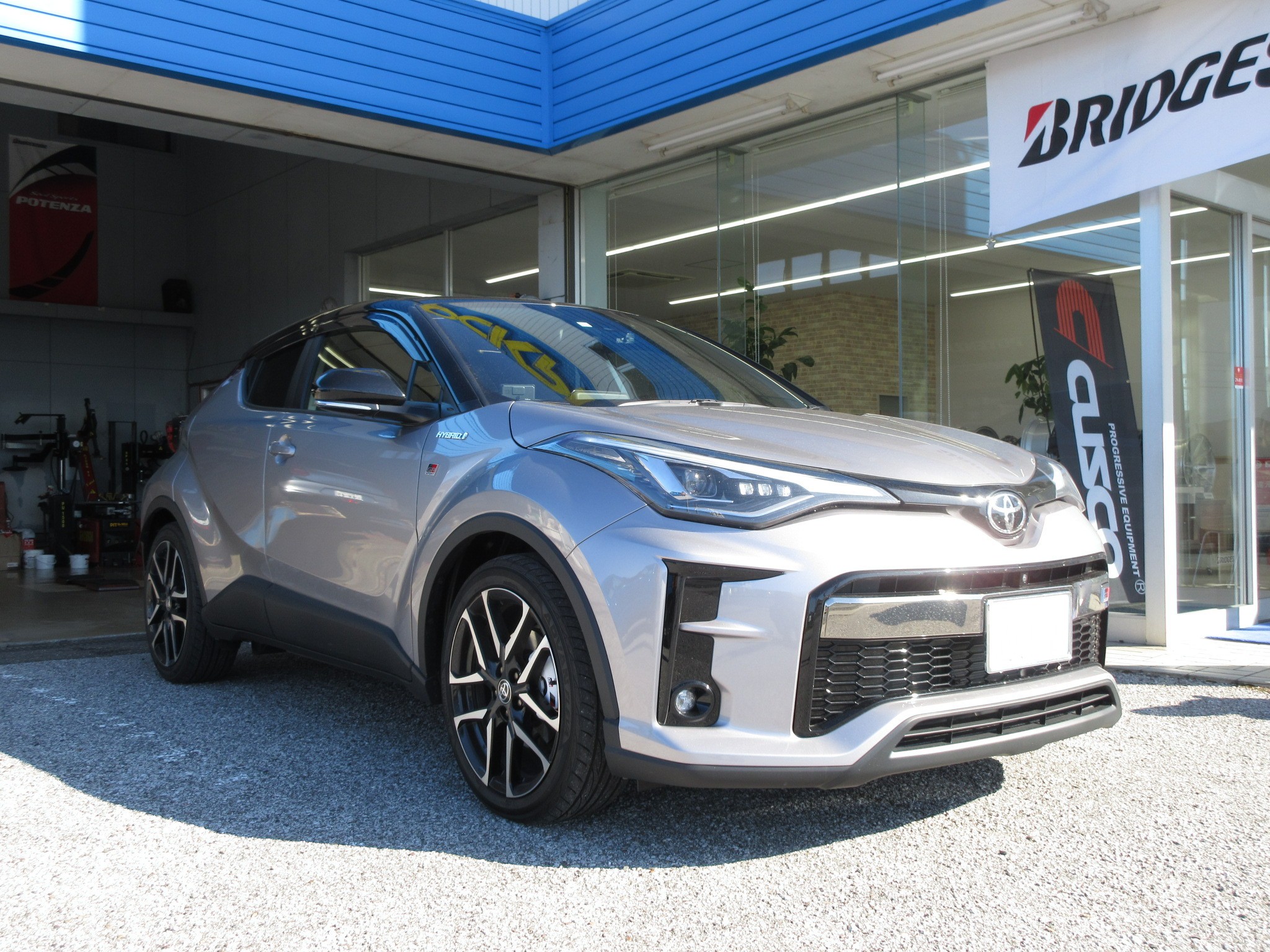 その効果あなどるなかれ！” 新車のC-HR GR SPORTに「TRD ドア