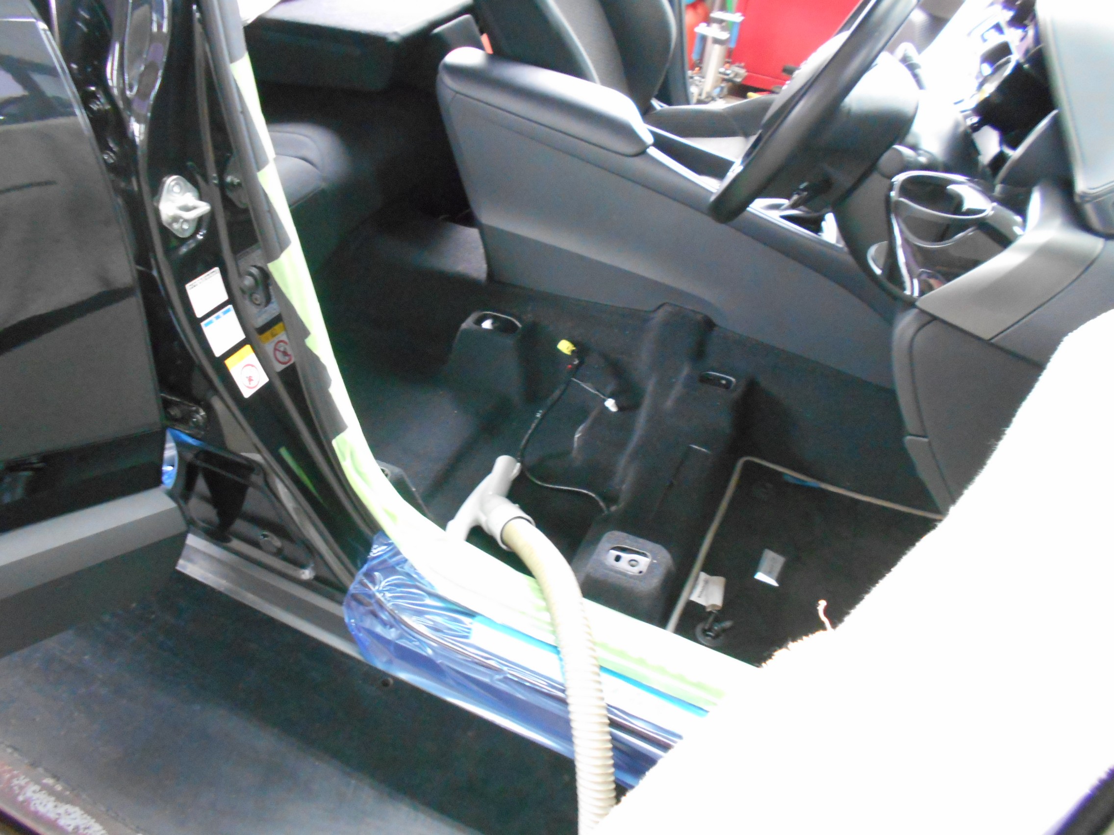 トヨタ C Hrにレカロシート取付 New X6入庫中 ひが日記 スタイルコクピット 新潟青山 車のカスタマイズにかかわるスタッフより