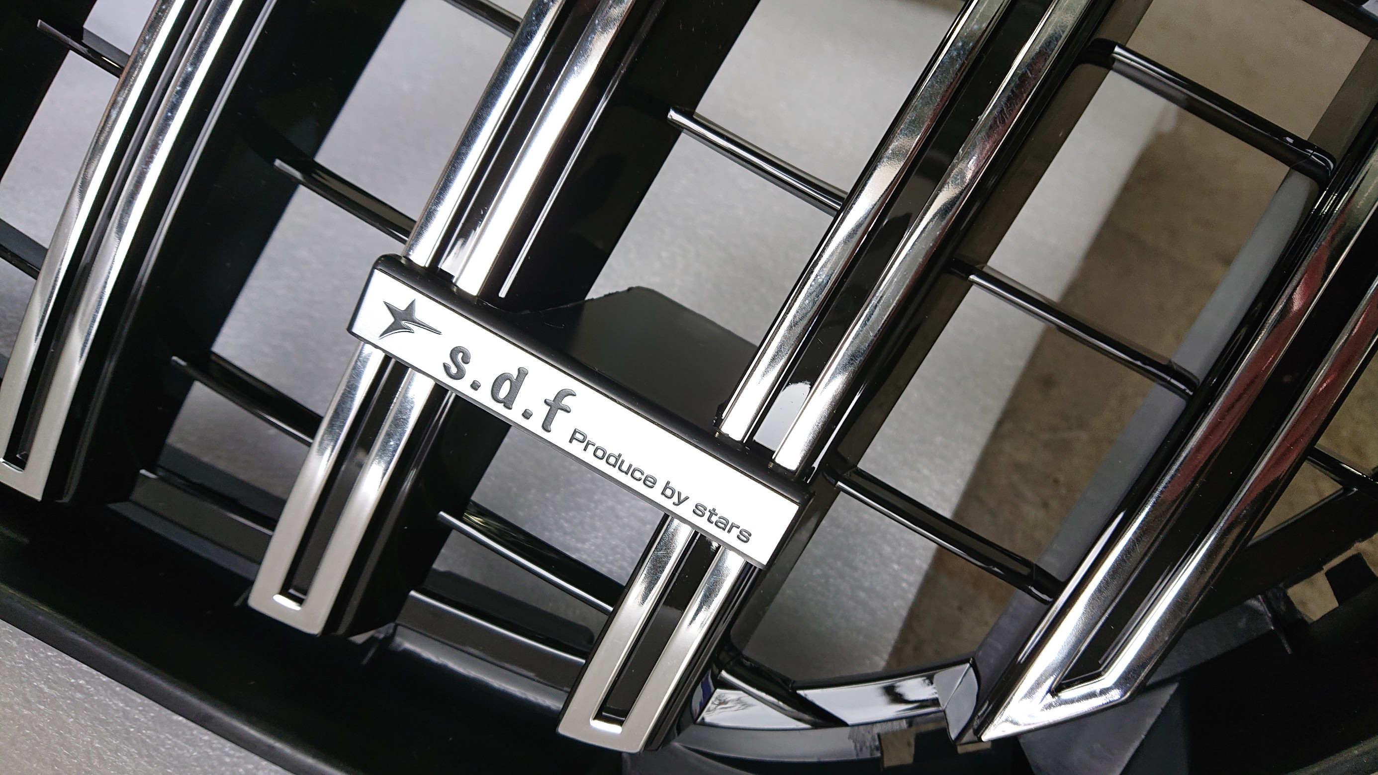 stars s.d.f Panamericana grille & POTENZA S007A 取付と4輪