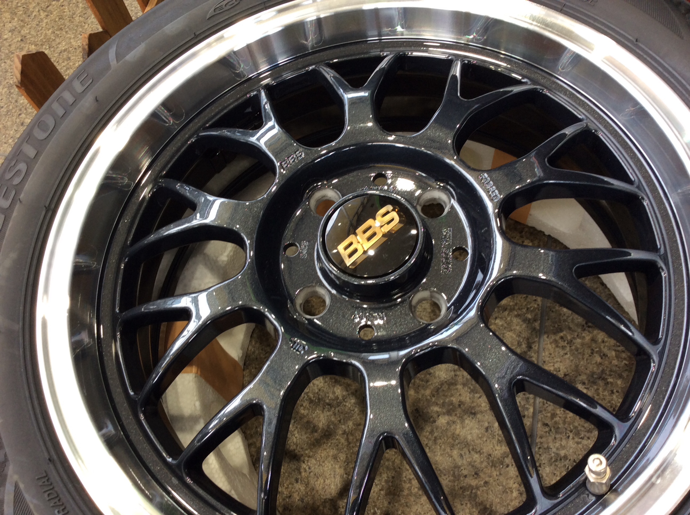 軽Car に 15インチの『 BBS 』 | ホイール タイヤ > タイヤ・ホイール