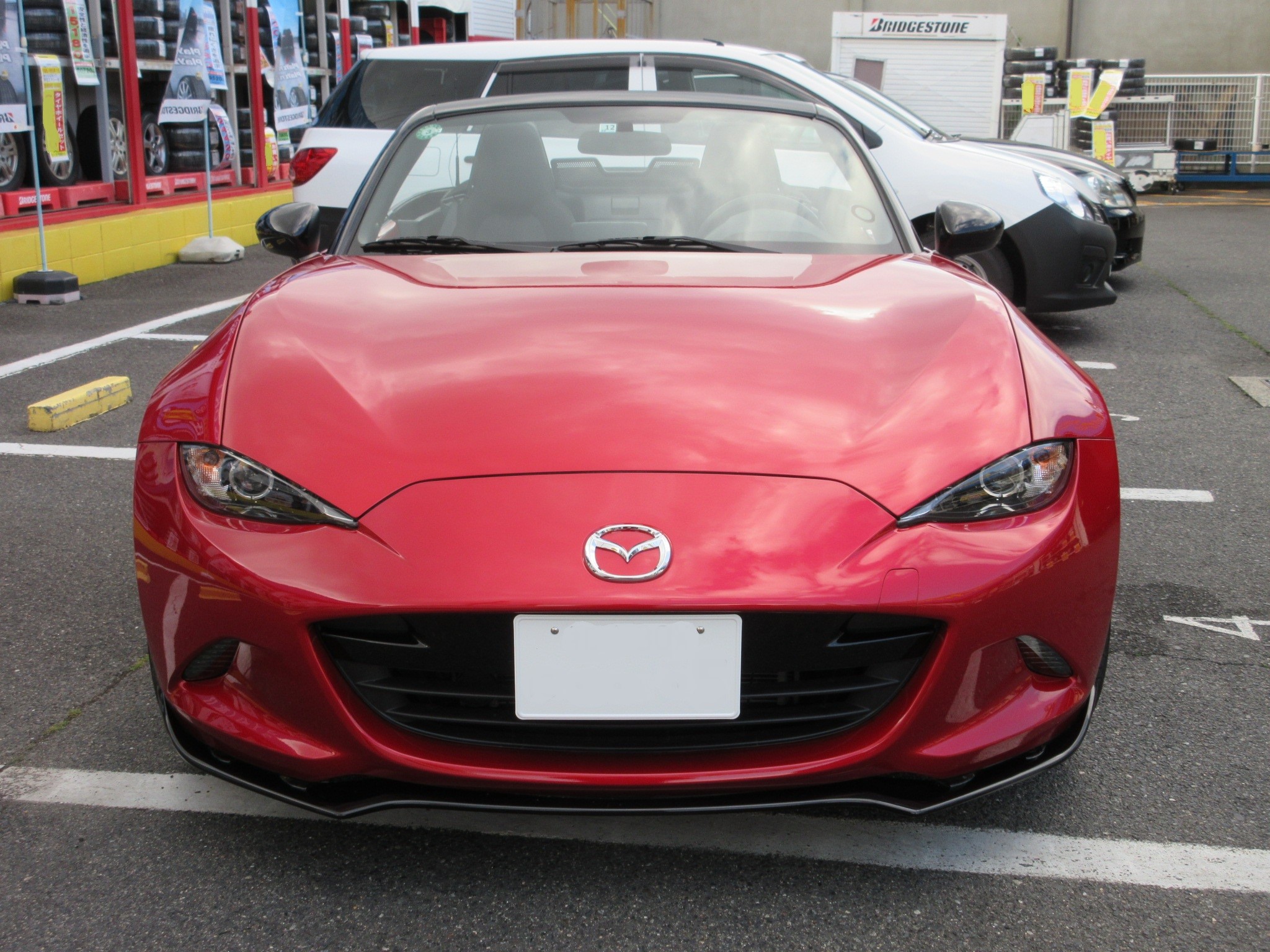 レアカー マツダMX-5ミアータ来店 | マツダ ロードスター