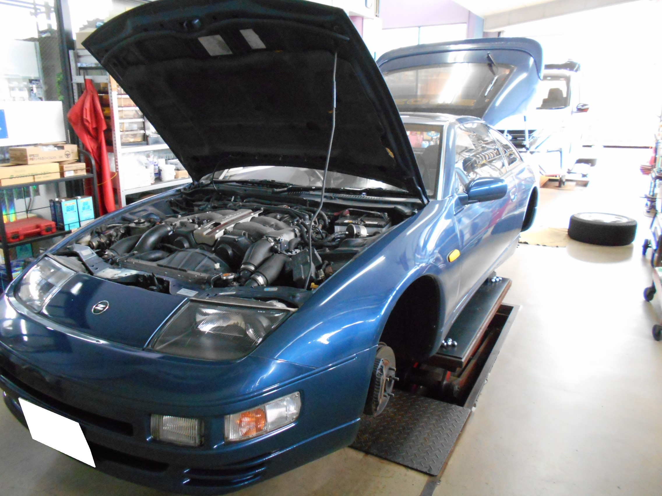 大好きな名車の一台、日産フェアレディZ（Z32）車高調取付