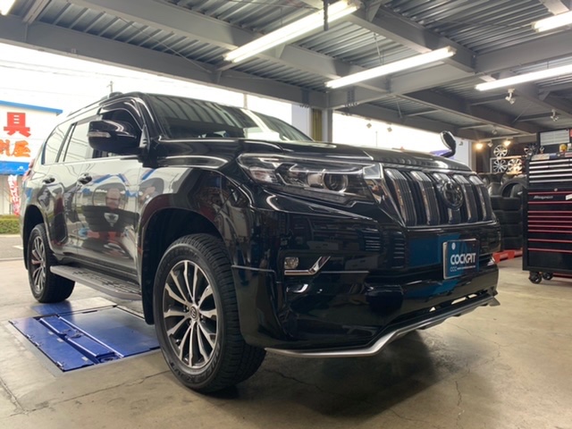 Toyota Landcruiser Prado Gdj150 ヒッチメンバー取付 トヨタ ランドクルーザープラド その他パーツ インテリア ヒッチメンバー トレーラー取付 スタッフ 日記 コクピット 荒井 車のカスタマイズにかかわるスタッフより