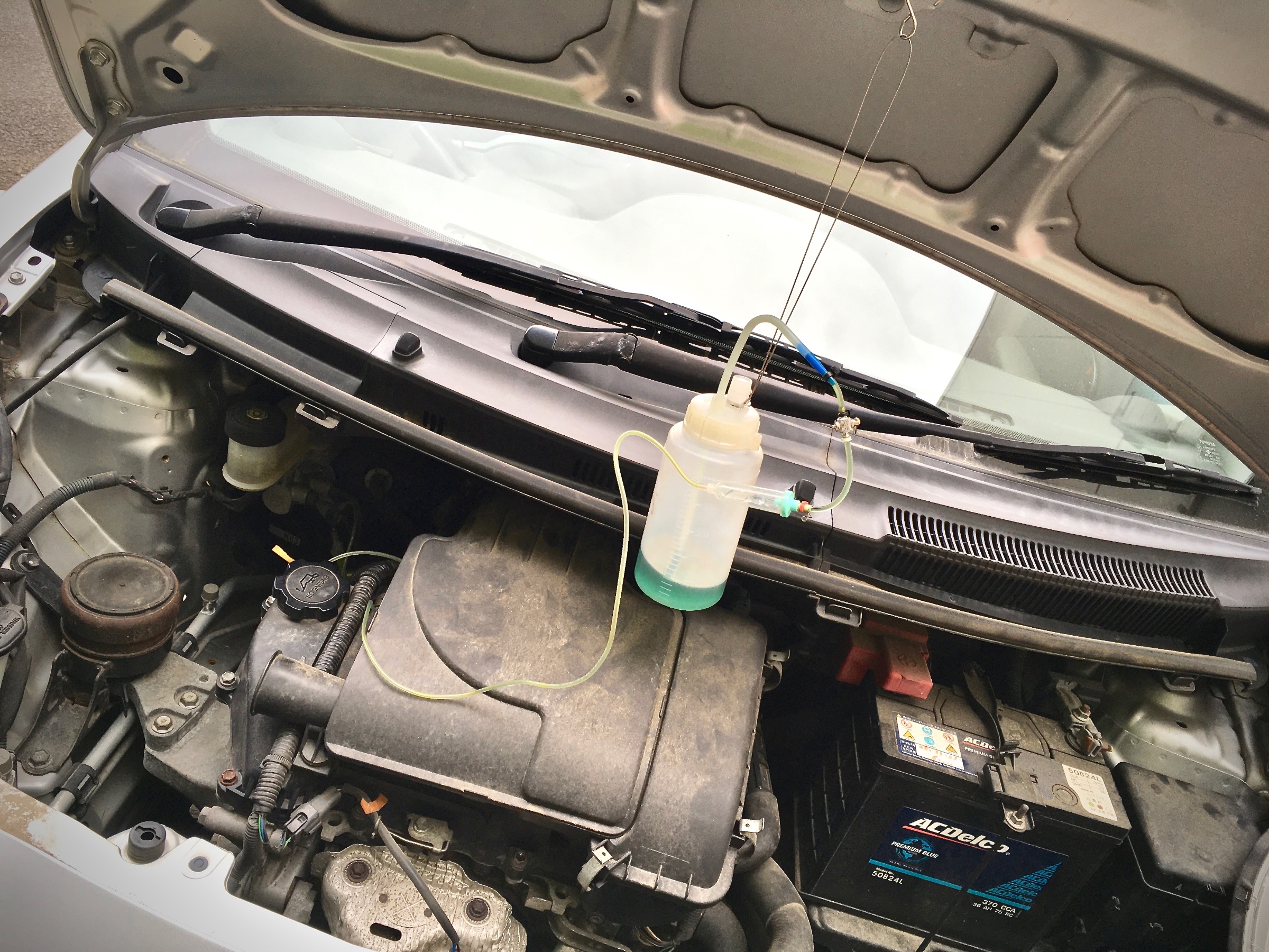 NSP90 TOYOTA Vitz ✖ HIGH SPARK IGNITION COIL ✖ NGK Premium RX PLUG トヨタ  ヴィッツ ☆メモらんだむ☆ コクピット 福島 車のカスタマイズにかかわるスタッフより