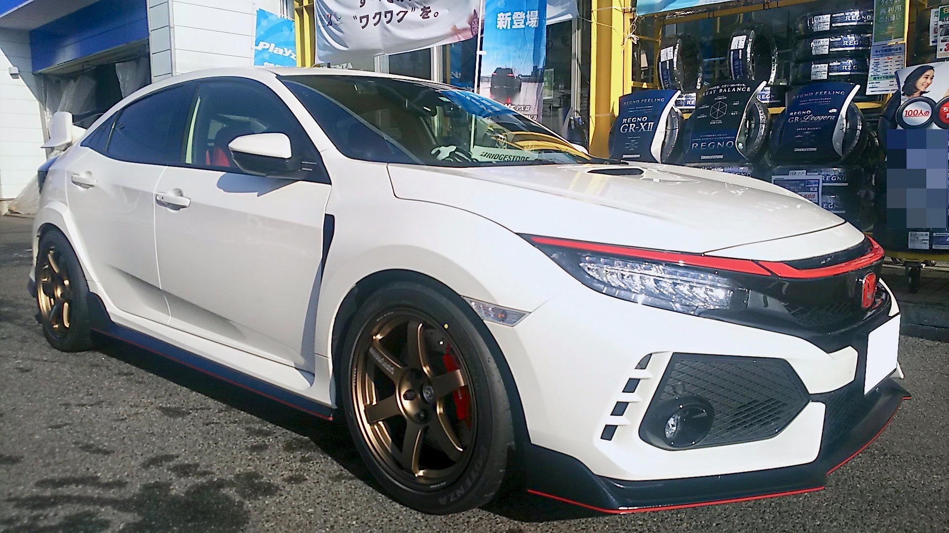 FK8 CIVIC TYPE-R × VOLK RACING TE37 SAGA ＆ POTENZA RE-71RS