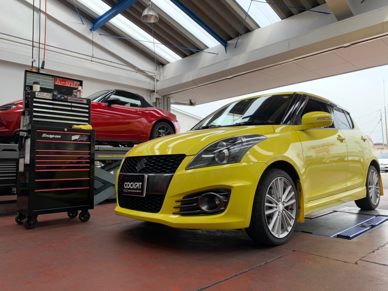 ◇SUZUKI SWIFT SPORT [ZC32S] SPOONリジカラ取付、4輪アライメント