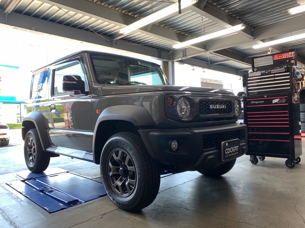 Suzuki Jimny Siera Jb74w Cusco 2inch Up Suspension Kit 他 取付 スズキ ジムニーシエラ 足まわり サスペンション ブレーキ アライメント調整 スタッフ 日記 コクピット 荒井 車のカスタマイズにかかわるスタッフより