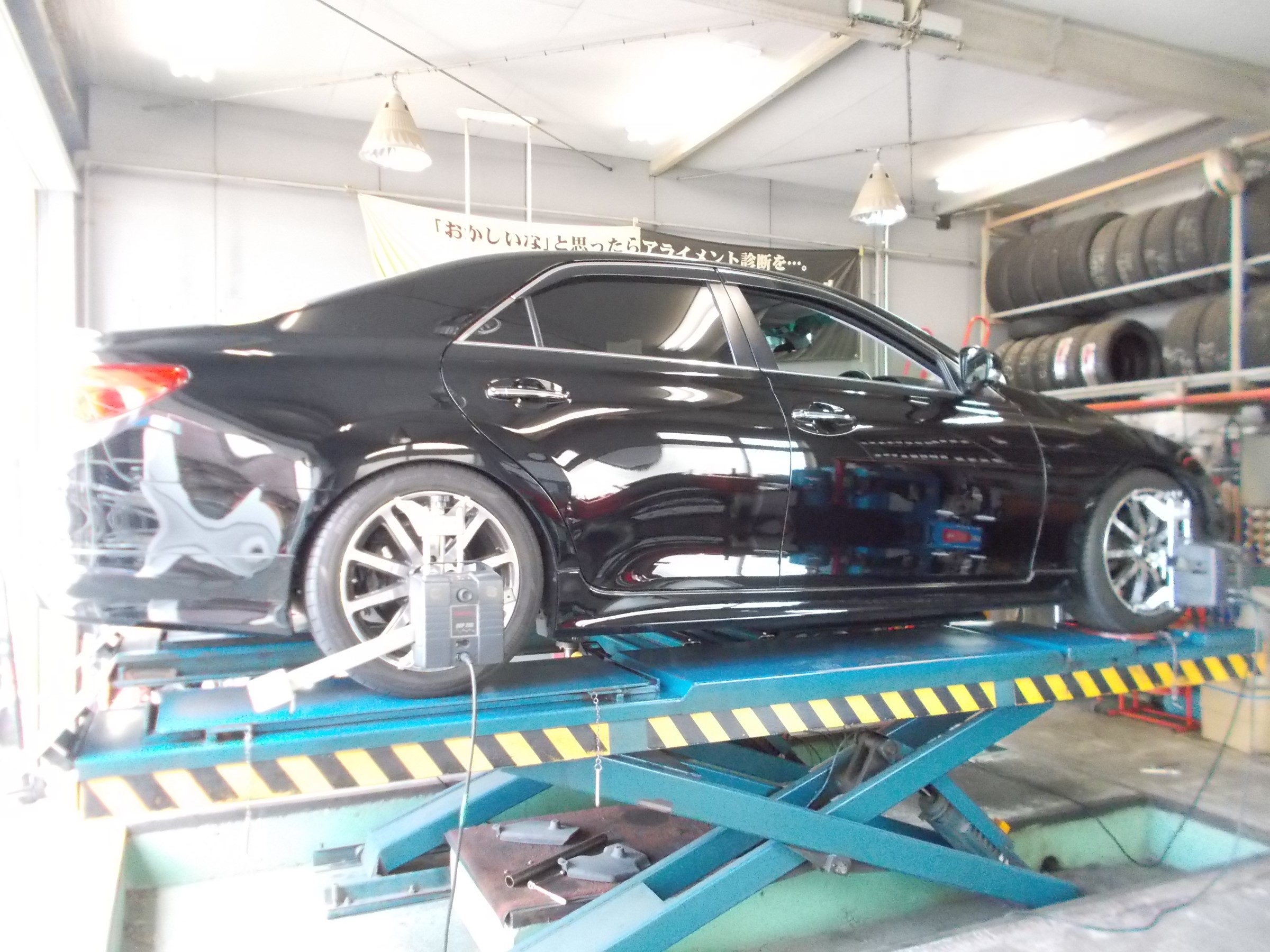 マークX ブリッツ製車高調「ダンパーZZ-R」装着(持込み マークX ブリッツ製車高調「ダンパーZZ-R」装着(持込み