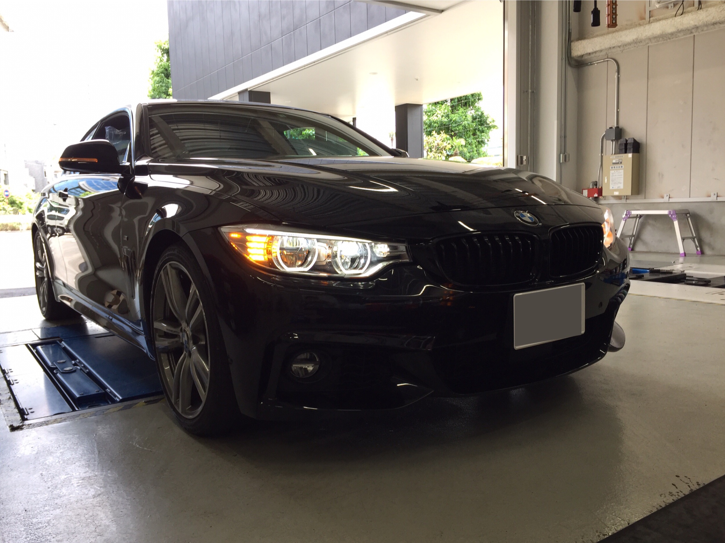BMW・420i Mスポーツ」にH＆Rのダウンサス取付│F32│兵庫県