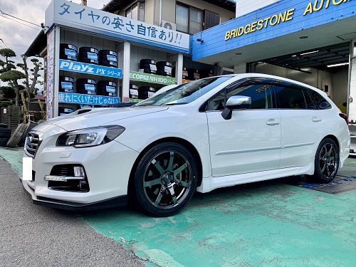 レヴォーグ アルミ・タイヤ装着 | オーナーズカーインデックス
