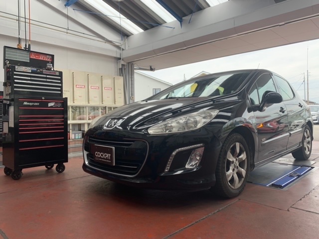 ◇PEUGEOT 308 DIXCELブレーキローター・ブレーキパッド交換