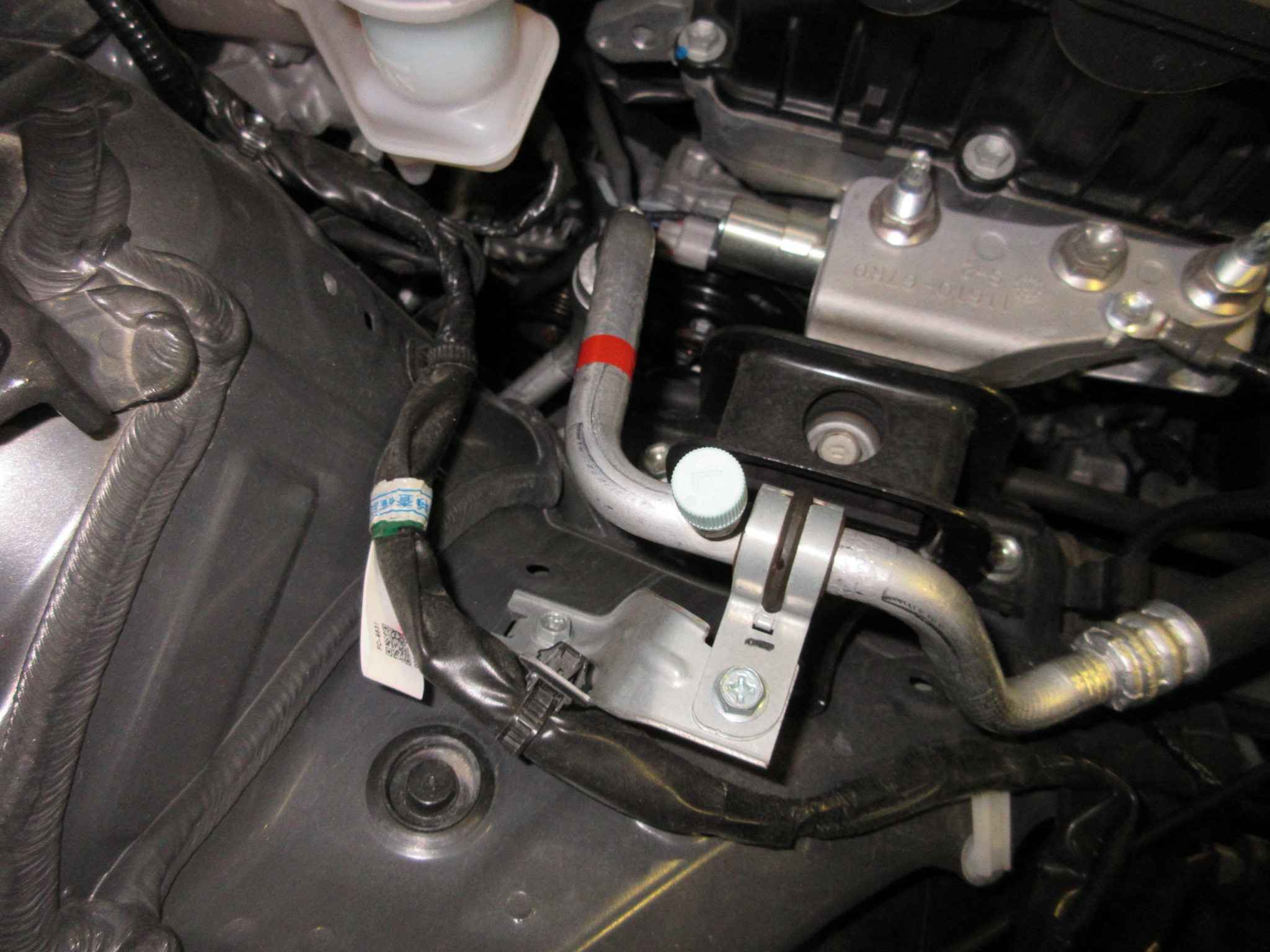 WAKO'S 『パワーエアコンプラス』 R134aガス用潤滑添加剤施工