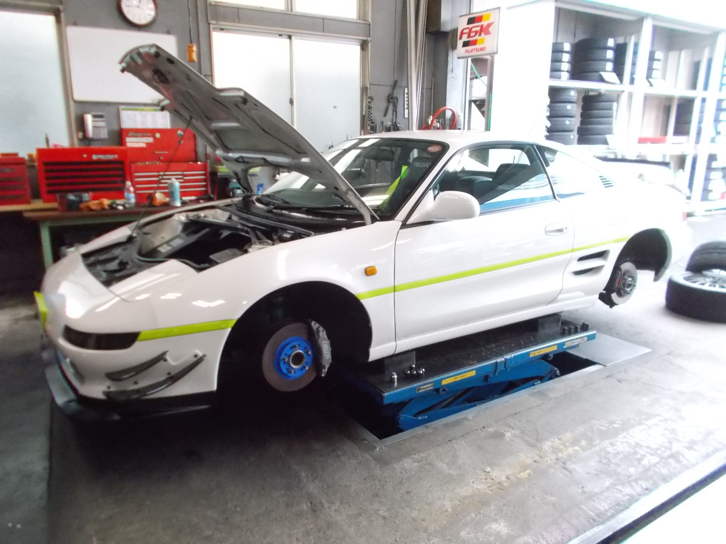 MR2 エンドレス製ブレーキキャリパーキット装着（フロント）＆ブレーキ