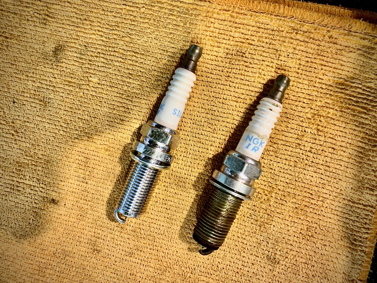  3点セット NGKスパークプラグ プレミアムRXプラグ 94493 LKAR7ARX-11P マツダ