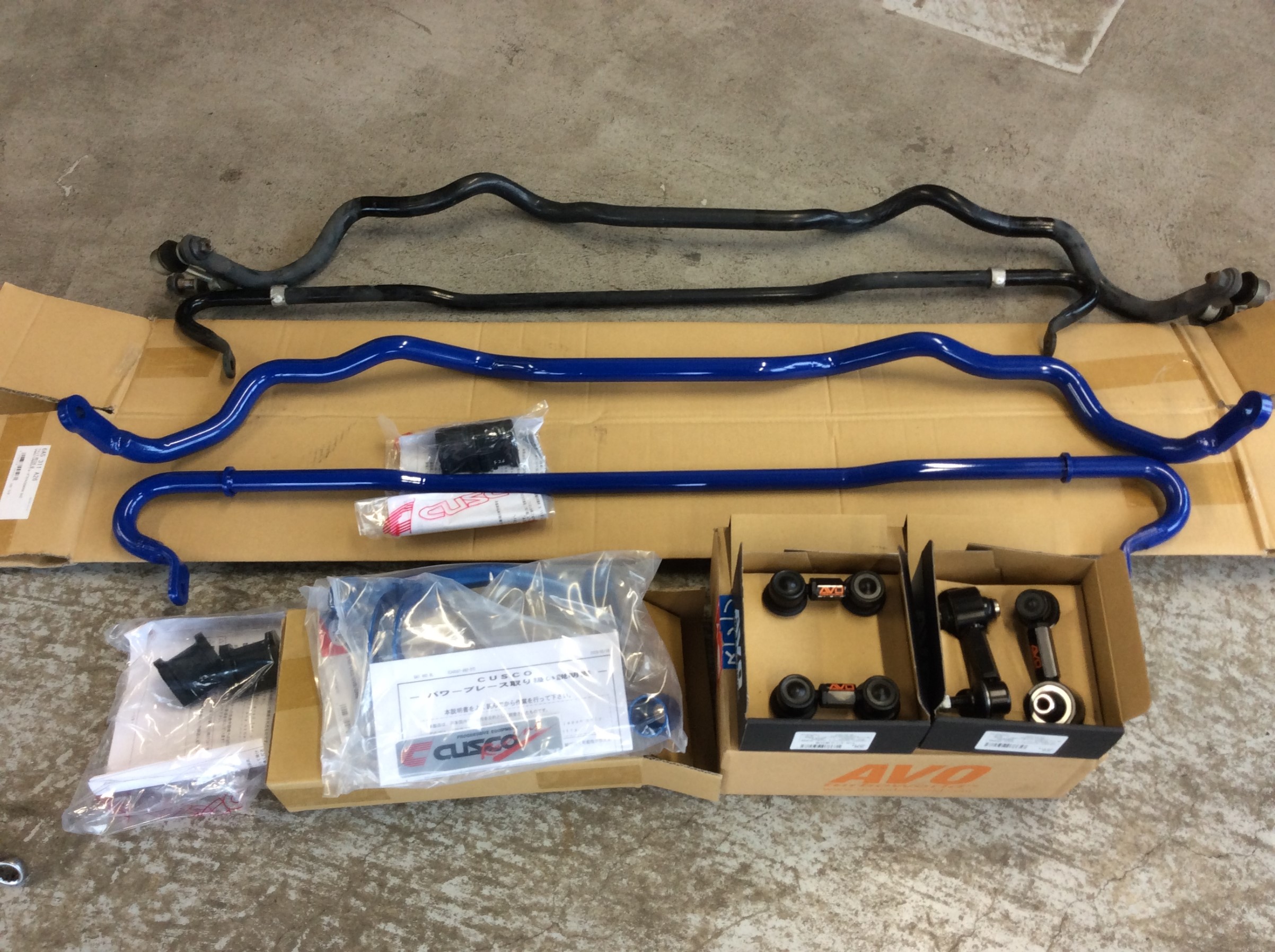 WRX S4 スタビライザー交換 | スバル WRX S4 | カスタマイズ別ショー