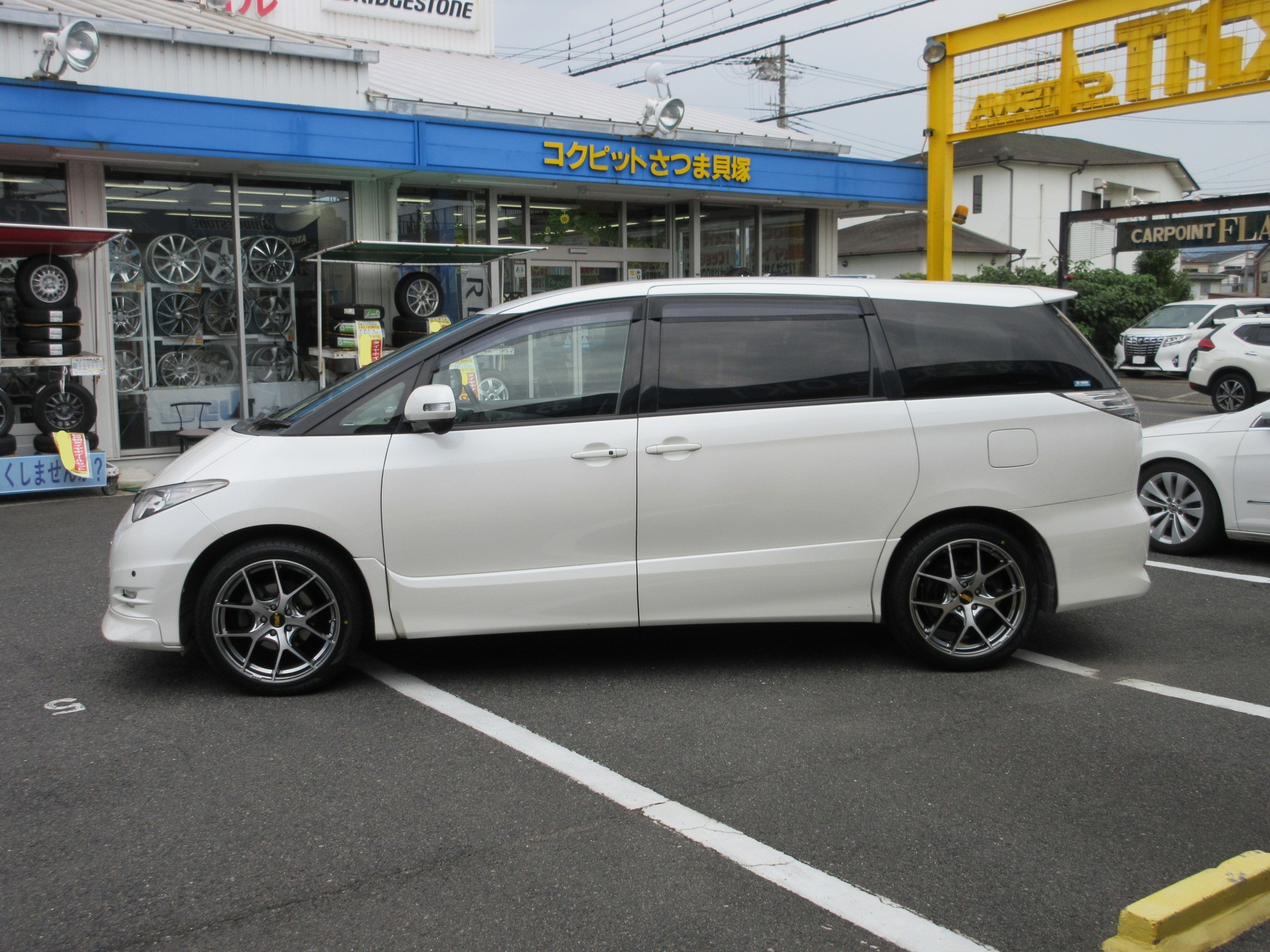 Rmp 025f取付完了 トヨタ エスティマ ホイール タイヤ タイヤ ホイール交換 Staff日記 コクピット さつま貝塚 車のカスタマイズにかかわるスタッフより