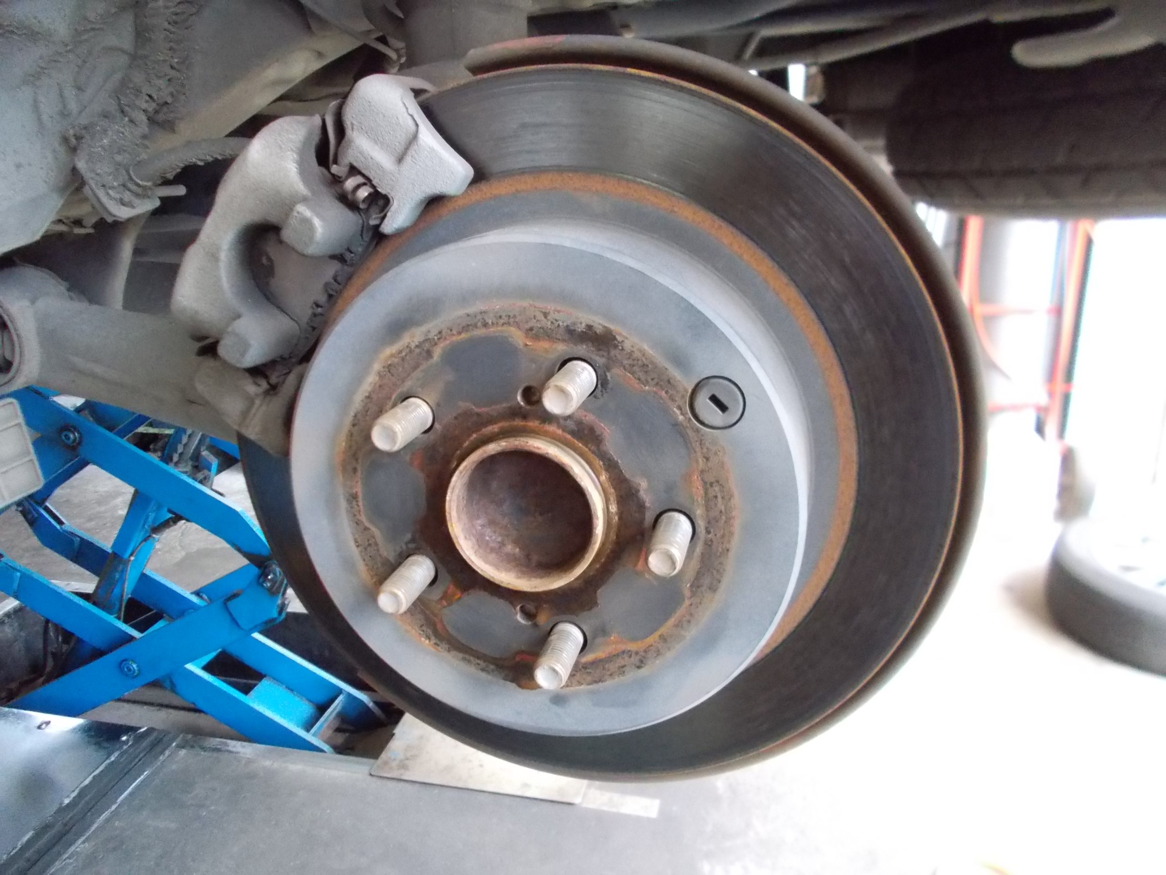 価格 ANE11W 送料無料 自動車用ディスクローター R31B53 ZNE10G ANE10G フロントローター ZNE14G ブレーキパッド