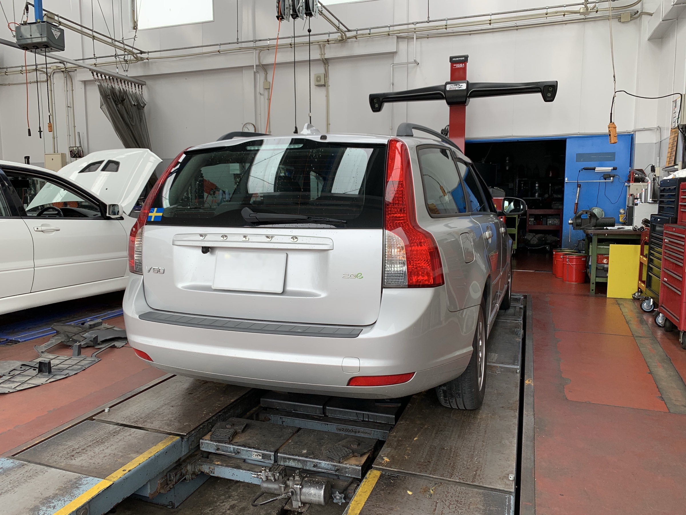 ボルボ V50 SACHS サスキット | ボルボ V50 | スタッフ 日記  