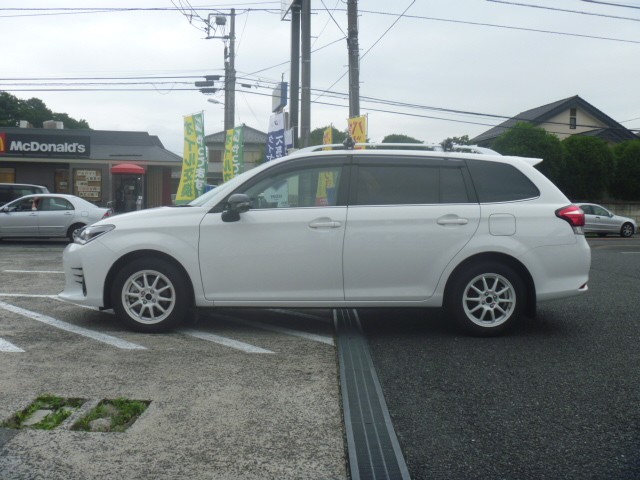 Nze161 カローラフィールダーに車高調取り付け トヨタ カローラフィールダー 足まわり サスペンション ブレーキ 足まわり サスペンション ブレーキ サスペンションパーツ関連取付 アフターパーツ取り付け事例 コクピット 麻生 お店の得意技紹介