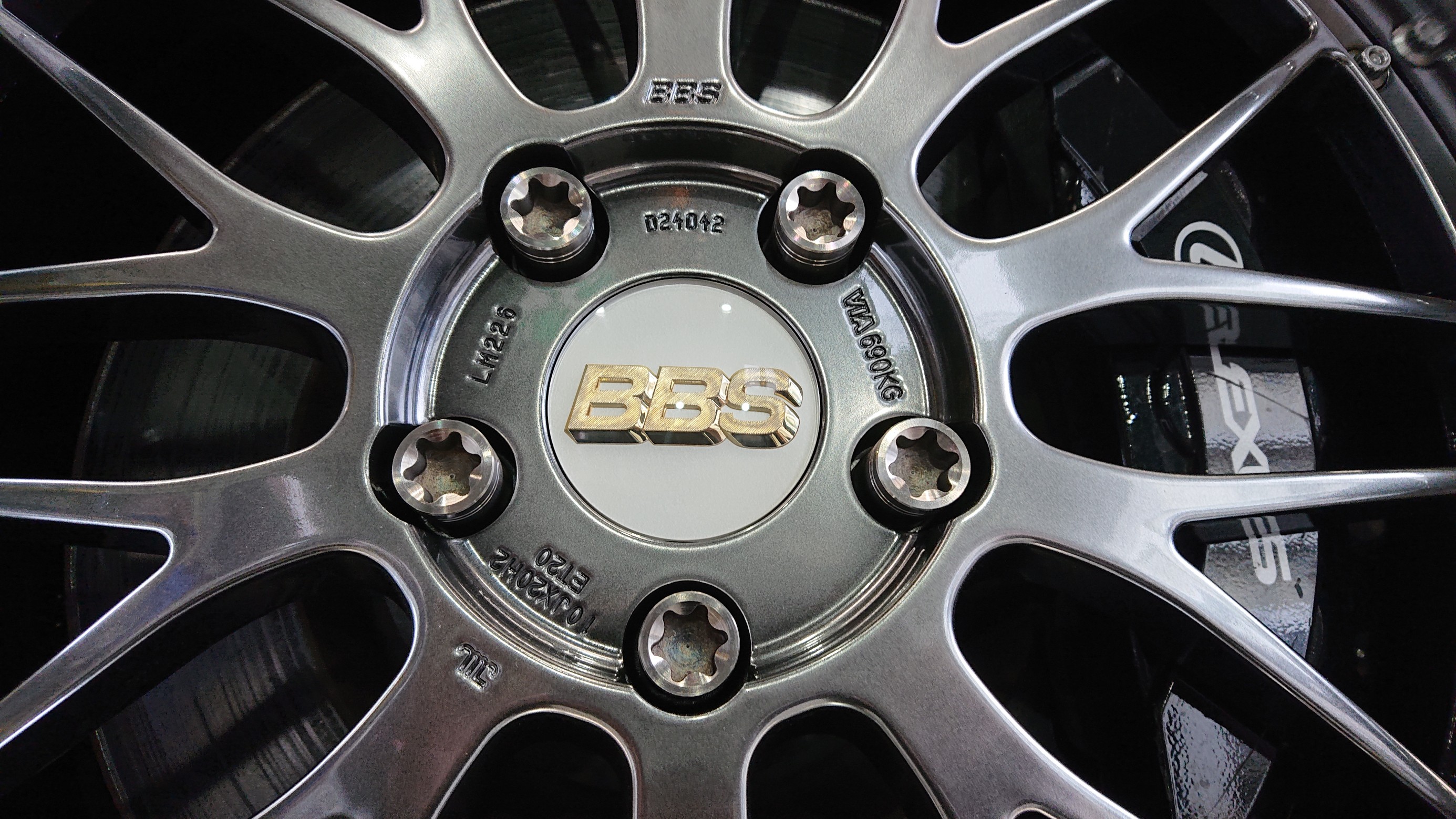BBS LM の新リム BKBD・・・ ブラックブライトダイヤカットリム BBS LM の新リム BKBD・・・ ブラックブライトダイヤカットリム