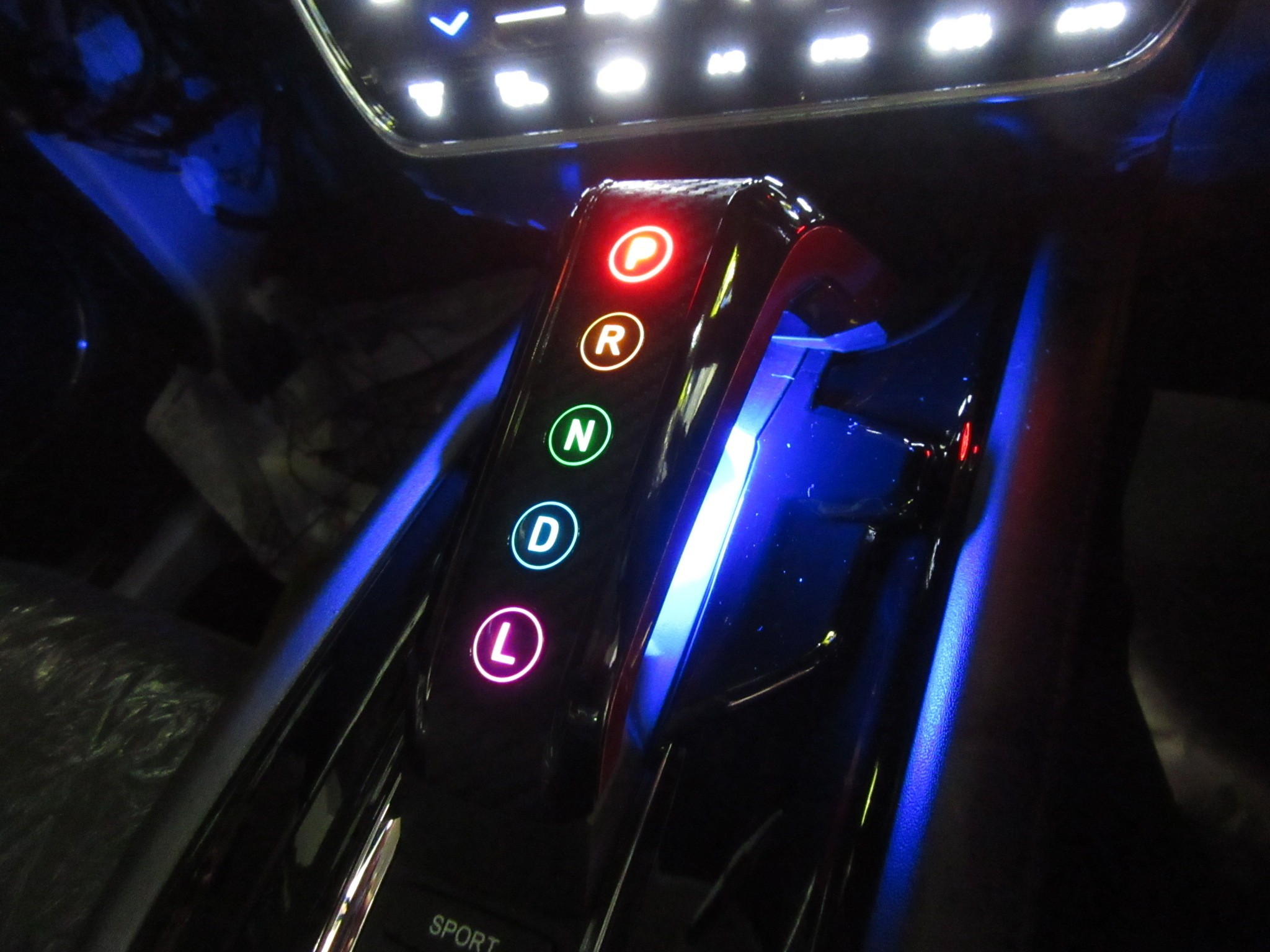 はちきんも思わず納得しちゃう魅惑のカスタマイズ！ヴェゼル