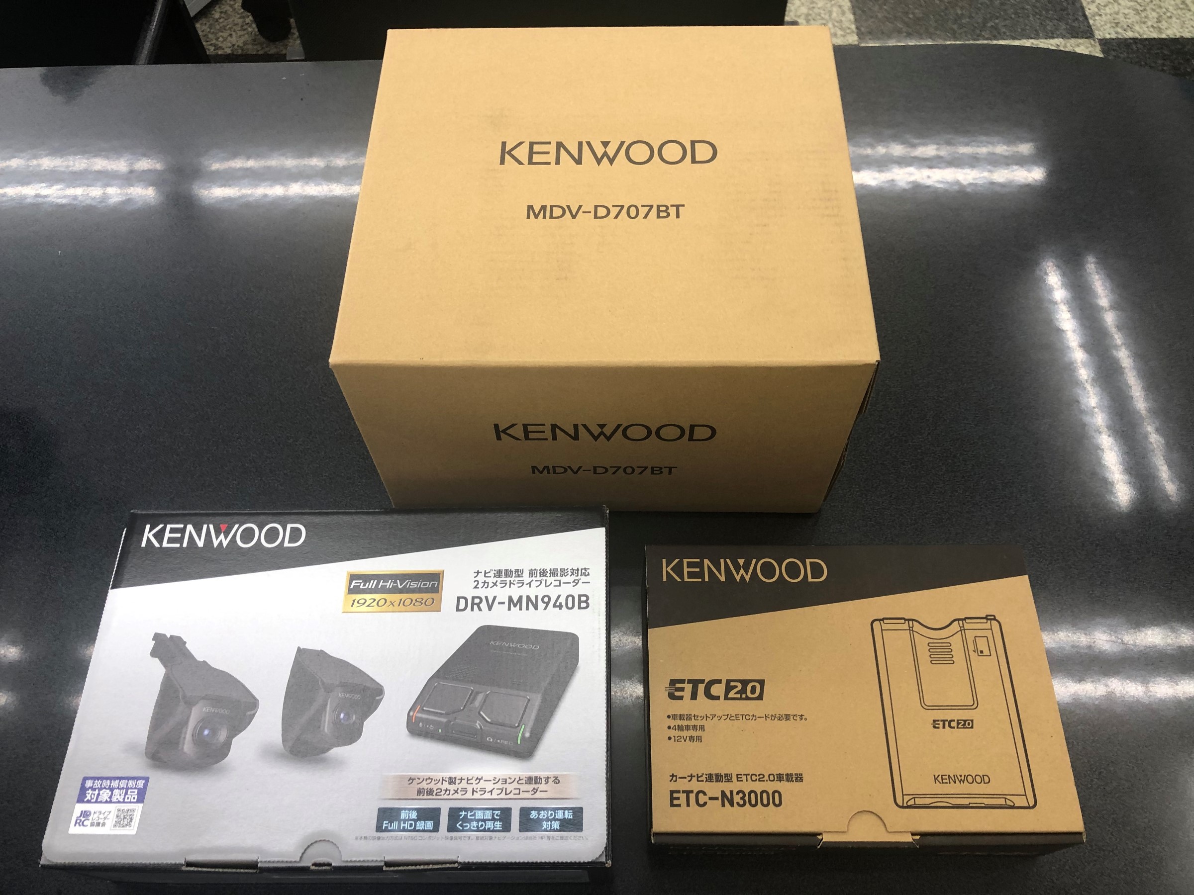ナビゲーションの画面が映らない ホンダ シビックタイプr Av カーナビ ドライブレコーダー Etc カスタマイズ日記 コクピット 相模原 車のカスタマイズにかかわるスタッフより