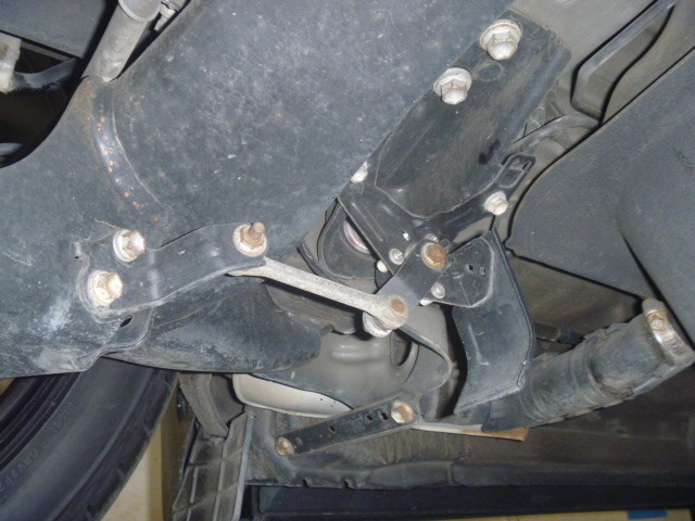 20ヴェルファイアの車高調リフレッシュ＋4輪アライメント施工＋20