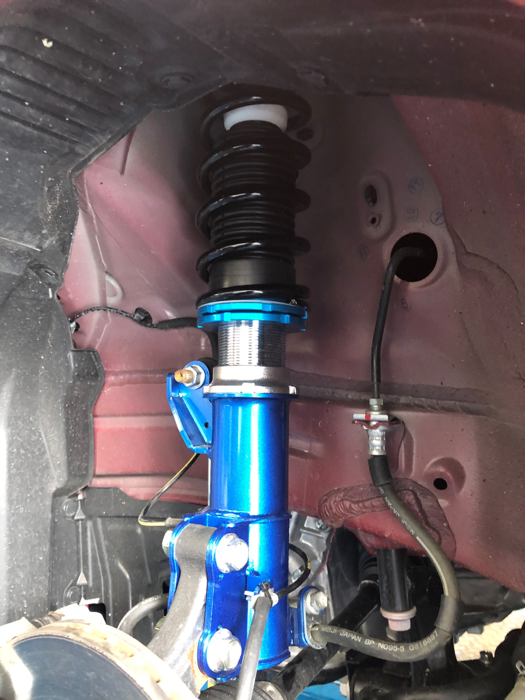 スズキ スペーシア ギア Mk53s 乗り心地を良くしたいとのご相談がありました スズキ スペーシアギア 足まわり サスペンション ブレーキ カスタマイズ日記 コクピット 相模原 車のカスタマイズにかかわるスタッフより