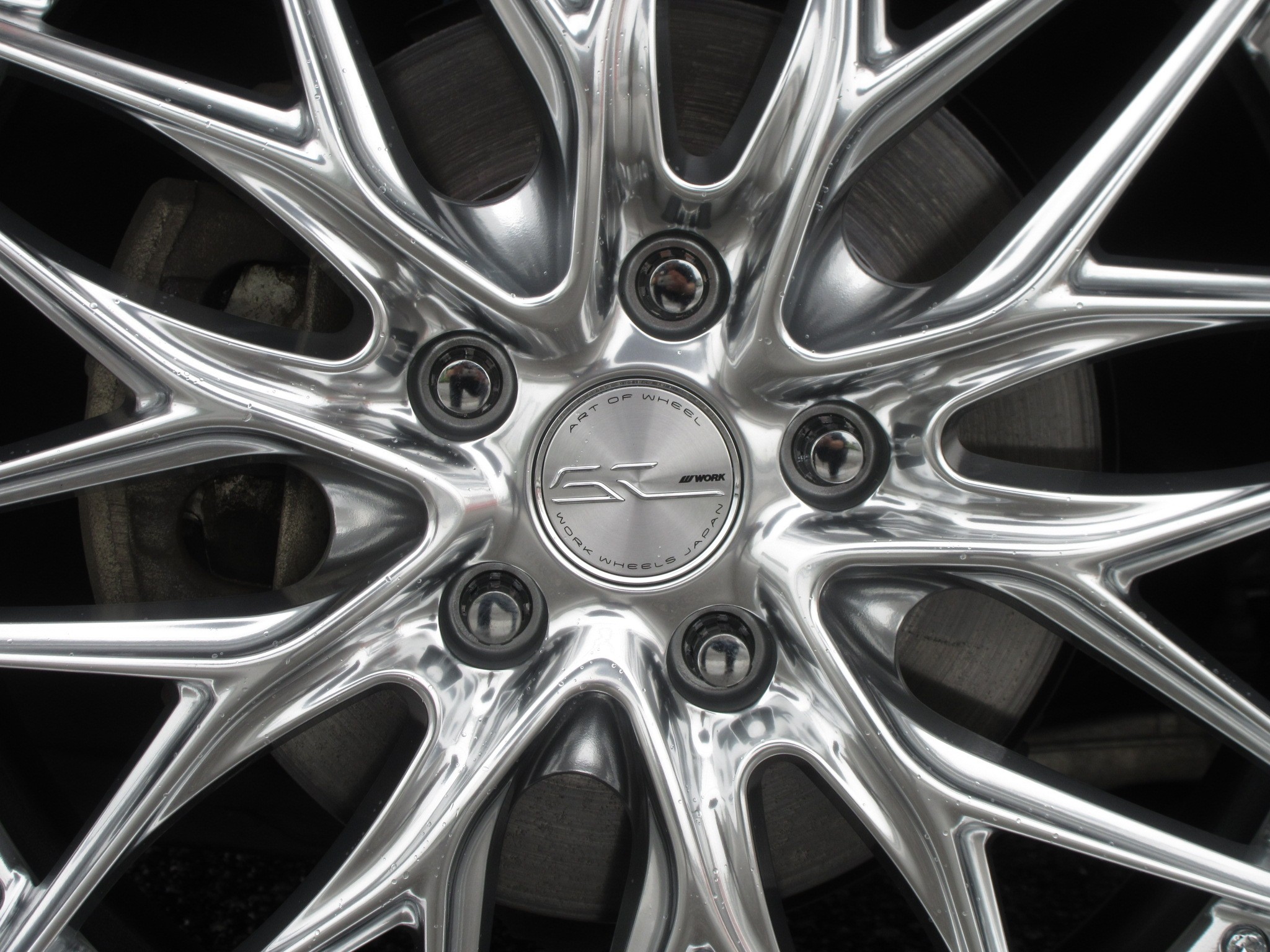 派手さを抑えながらも抜群の存在感！” エルグランド（PE52）&「WORK