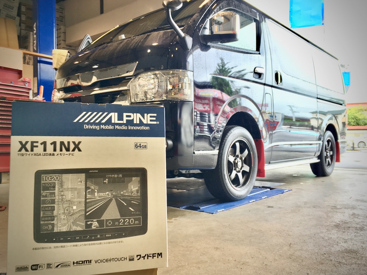 GDH206V TOYOTA HIACE 6型 ✖ ALPINE フローティングビッグX XF11NX-HI 