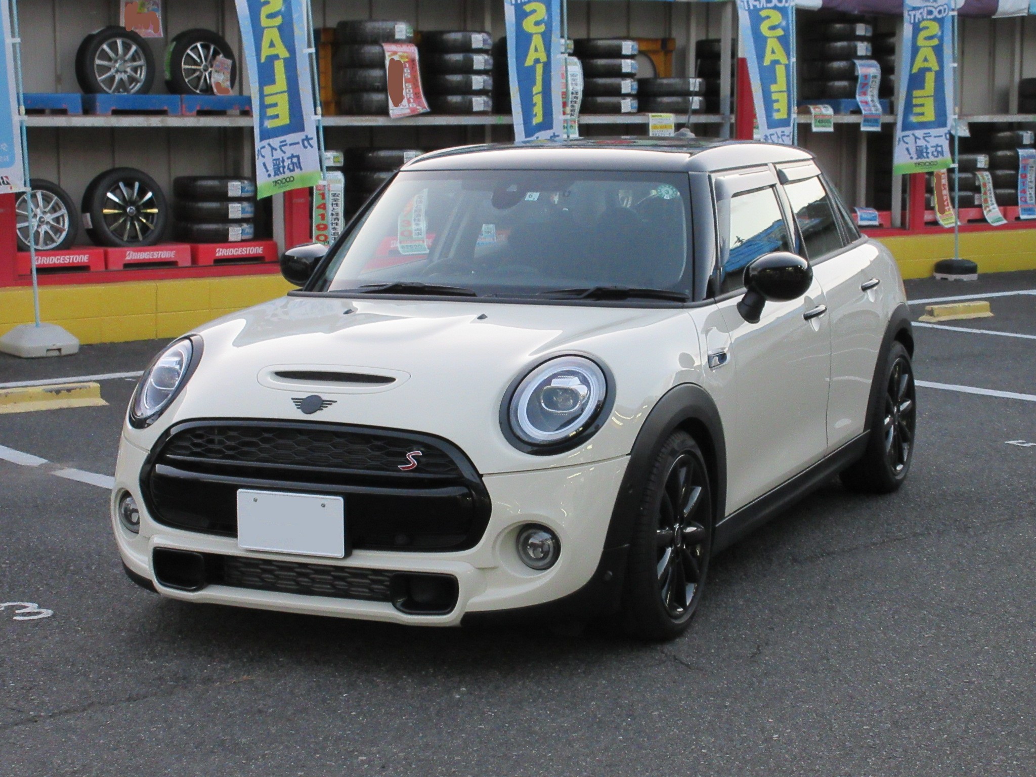 F55ミニにレムスのスポーツマフラー取り付け | BMW MINI 吸