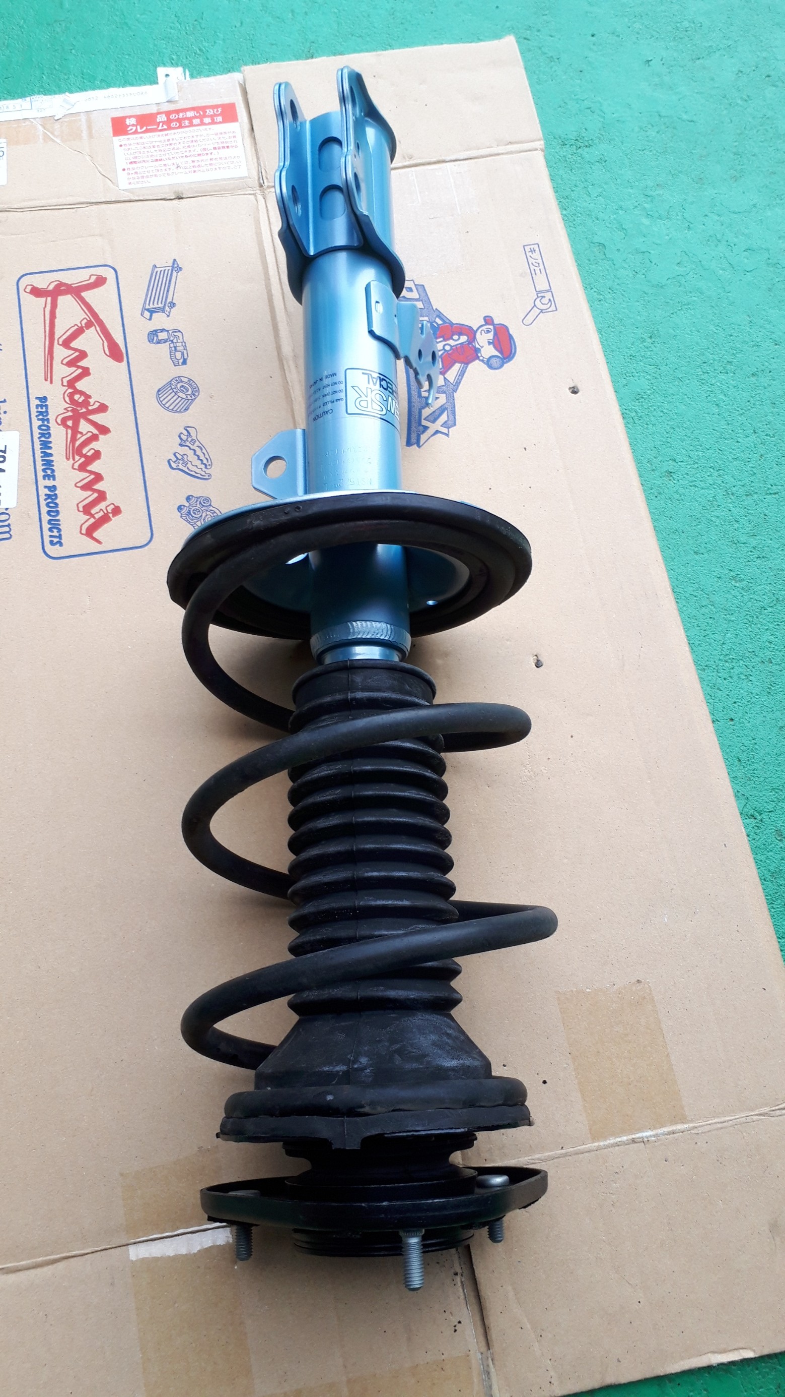 Zze122g カローラフィールダーにkyb ニューsrスペシャルを取り付け テクニカルショーケース コクピット 前橋 お店の得意技紹介