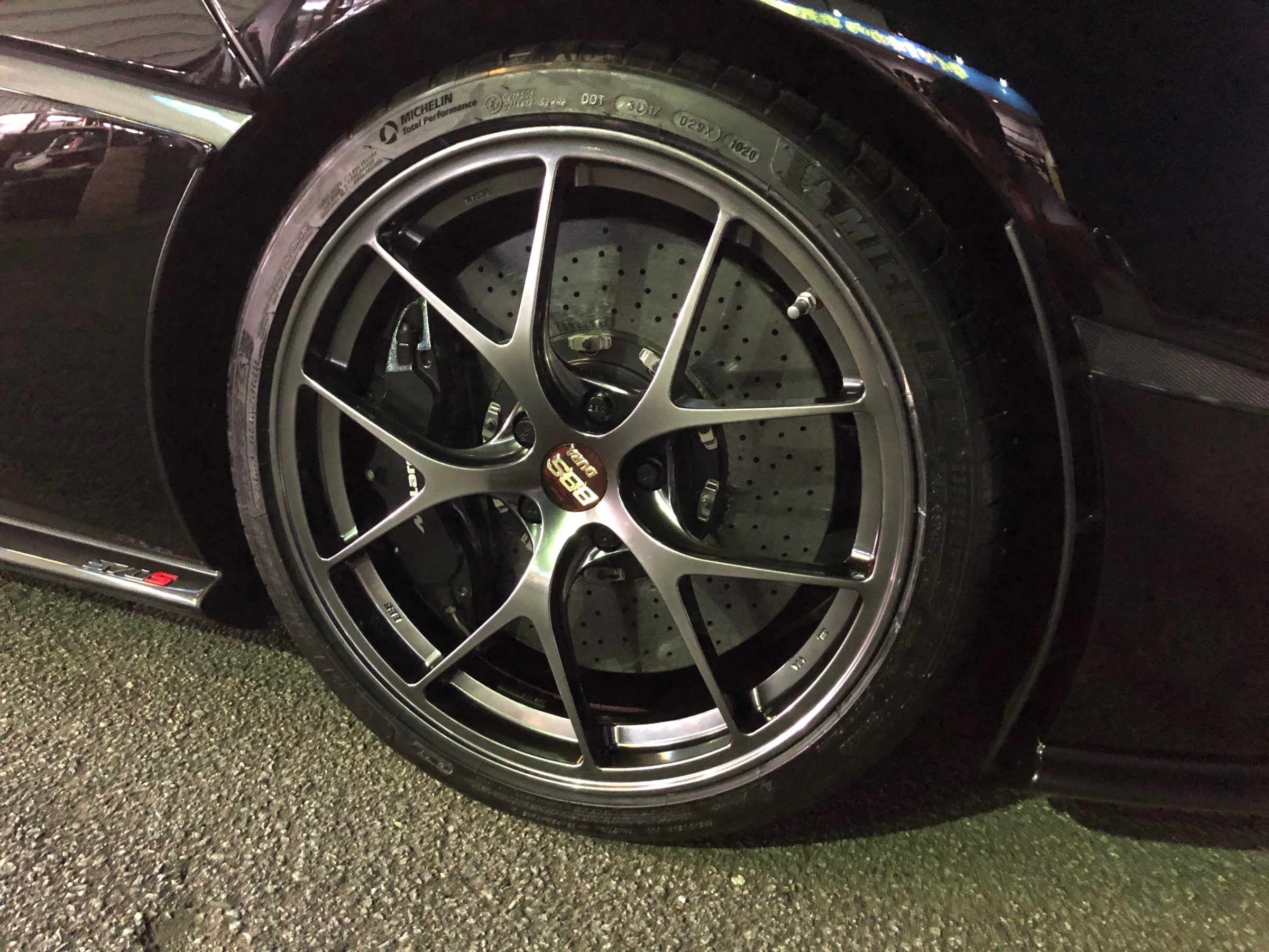 マクラーレン 570S スパイダー BBS RI-D ダイヤモンドブラック
