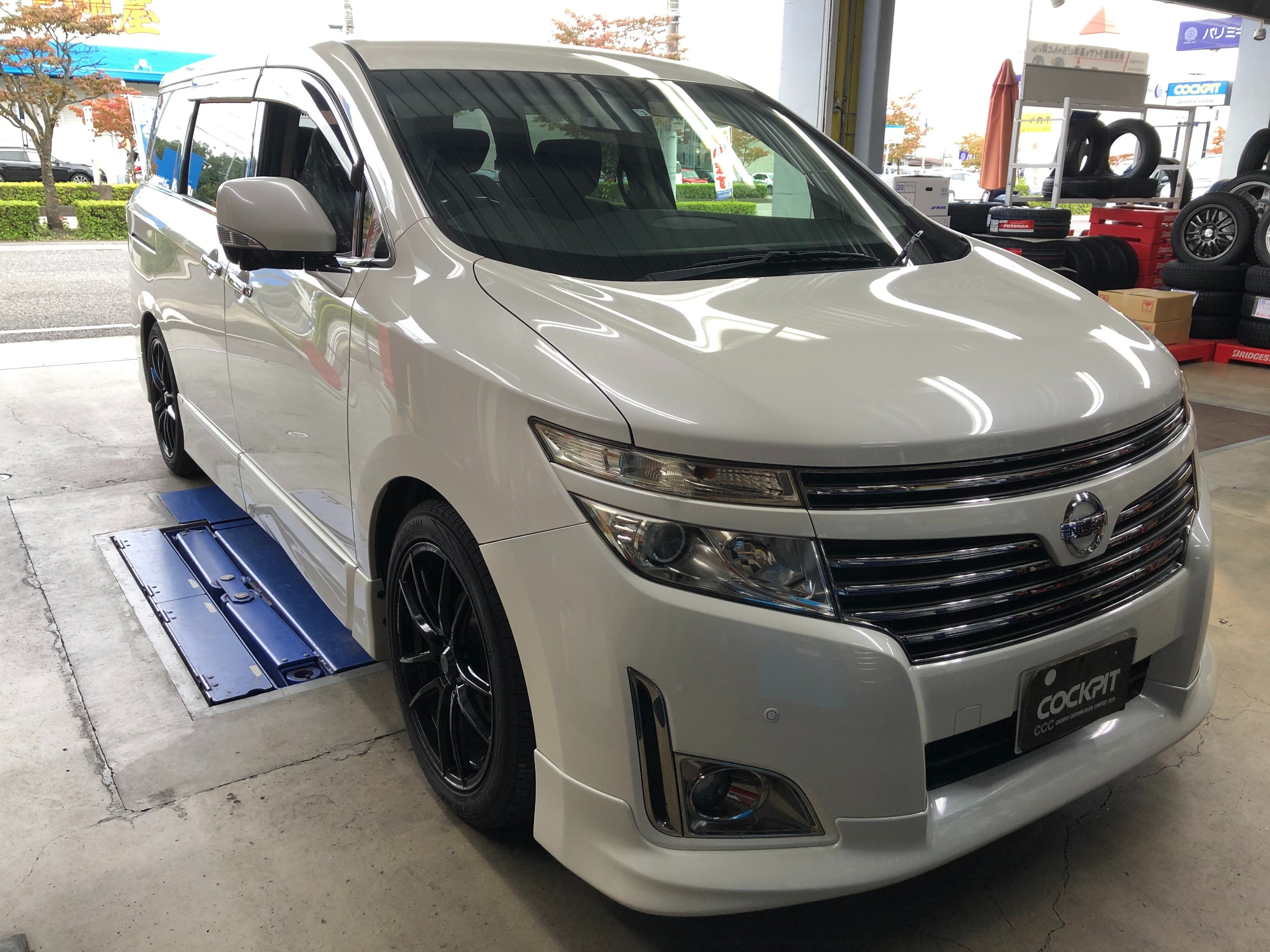 ☆ 日産 エルグランド E52 ✖ エンドレス チビ6Wagon S4R ビッグ