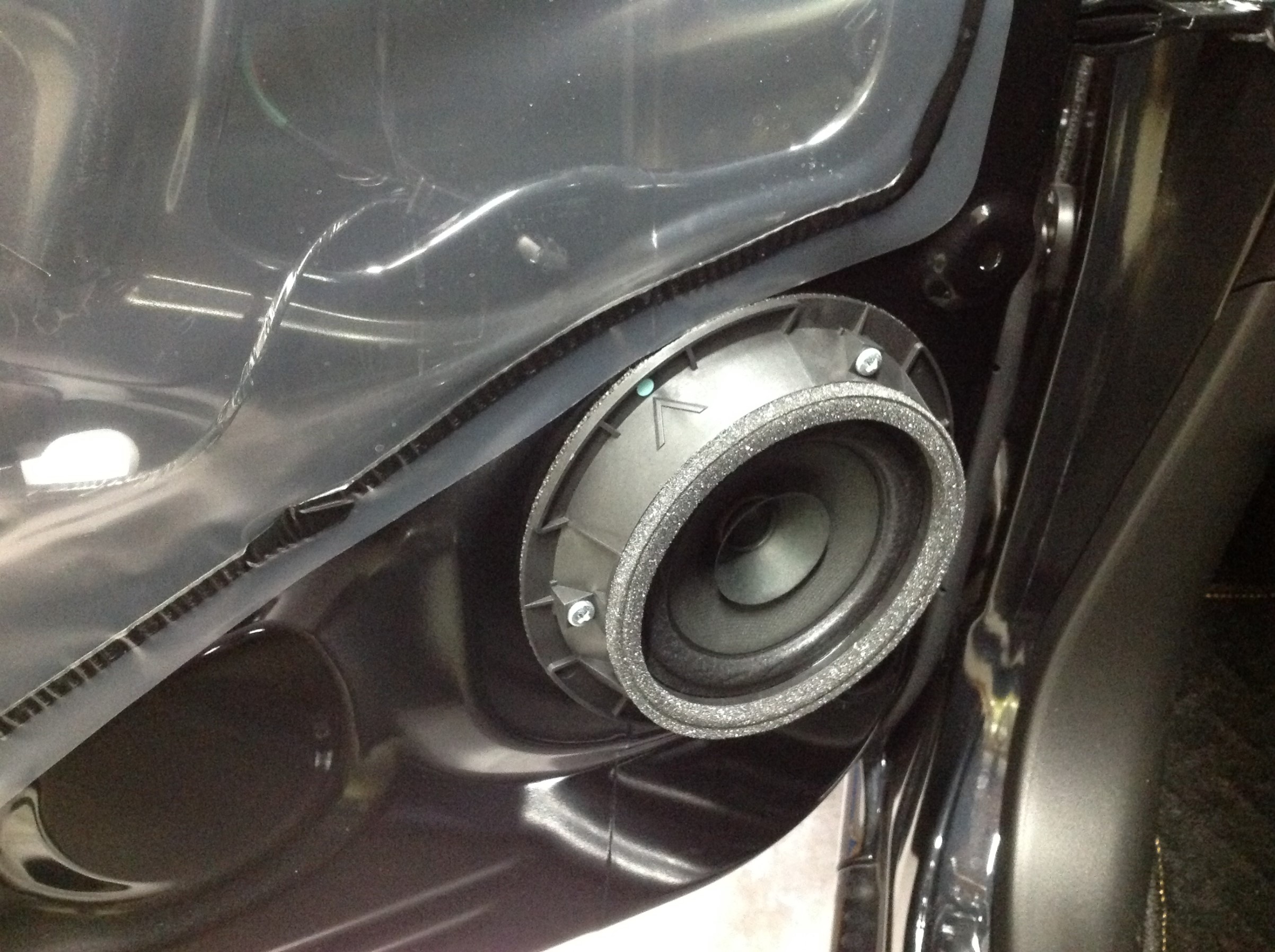 JB64W ジムニーさん、スピーカーサイズアップ～♪ | スズキ