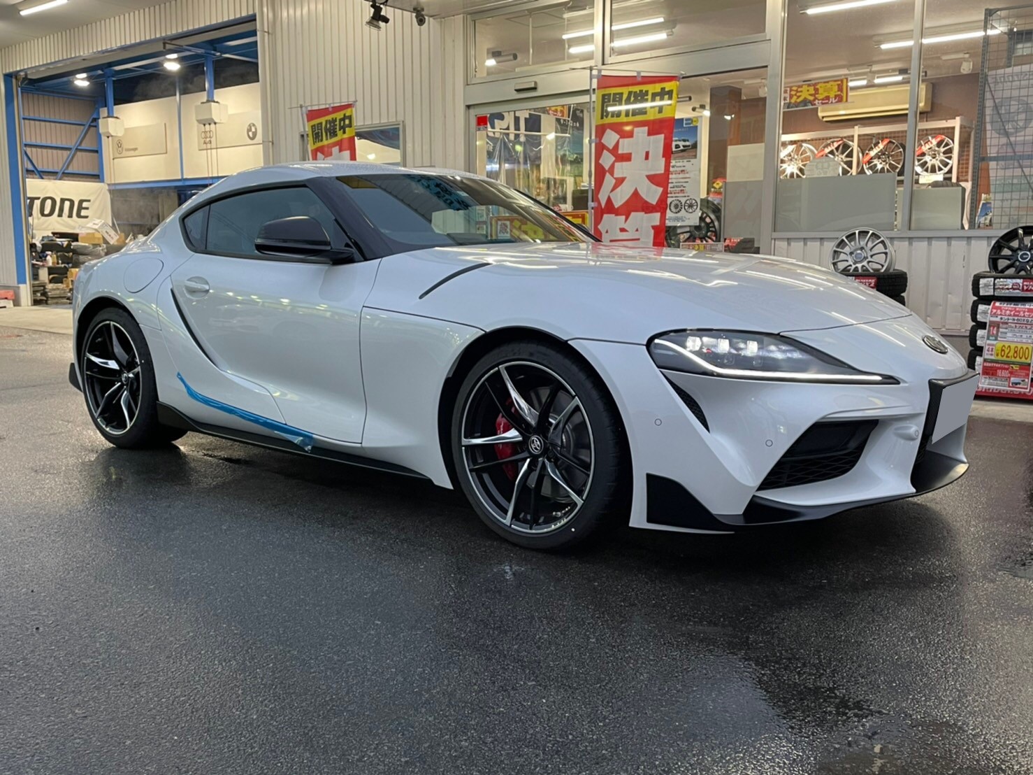 最新のスポーツカー スープラ レーダー取り付け トヨタ Grスープラ Av カーナビ ドライブレコーダー Etc Av カーナビ ドライブレコーダー Etc ドライブレコーダー取付 スタッフ日記 スタイルコクピット ズーム 車のカスタマイズにかかわるスタッフより
