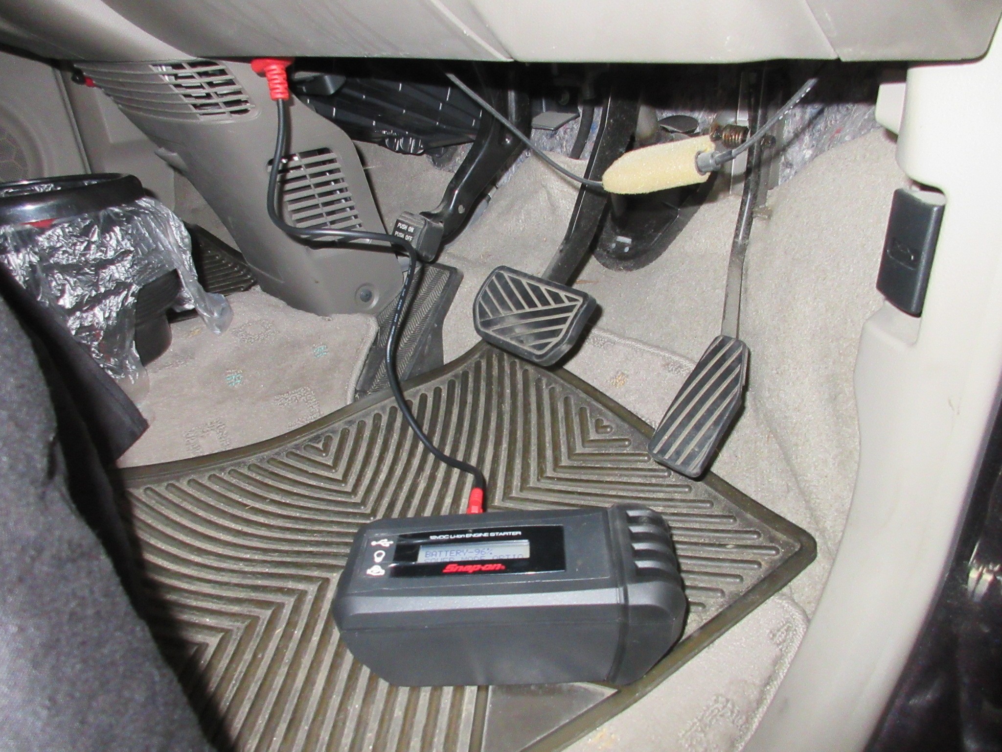 モコ バッテリー交換 日産 Moco メンテナンス オイル バッテリー他 Staff日記 コクピット さつま貝塚 車 のカスタマイズにかかわるスタッフより