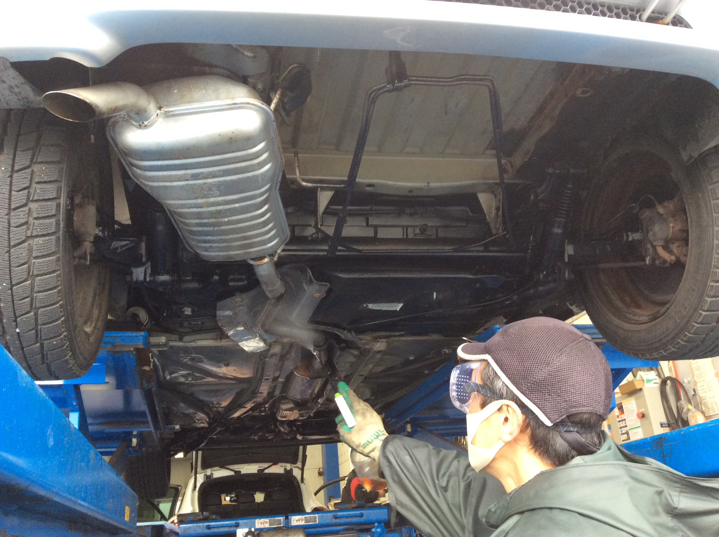 雪道を走行するおクルマには 防錆処理 がおススメです 防せい剤 スタッフ日記 コクピット モリオカ 車 のカスタマイズにかかわるスタッフより