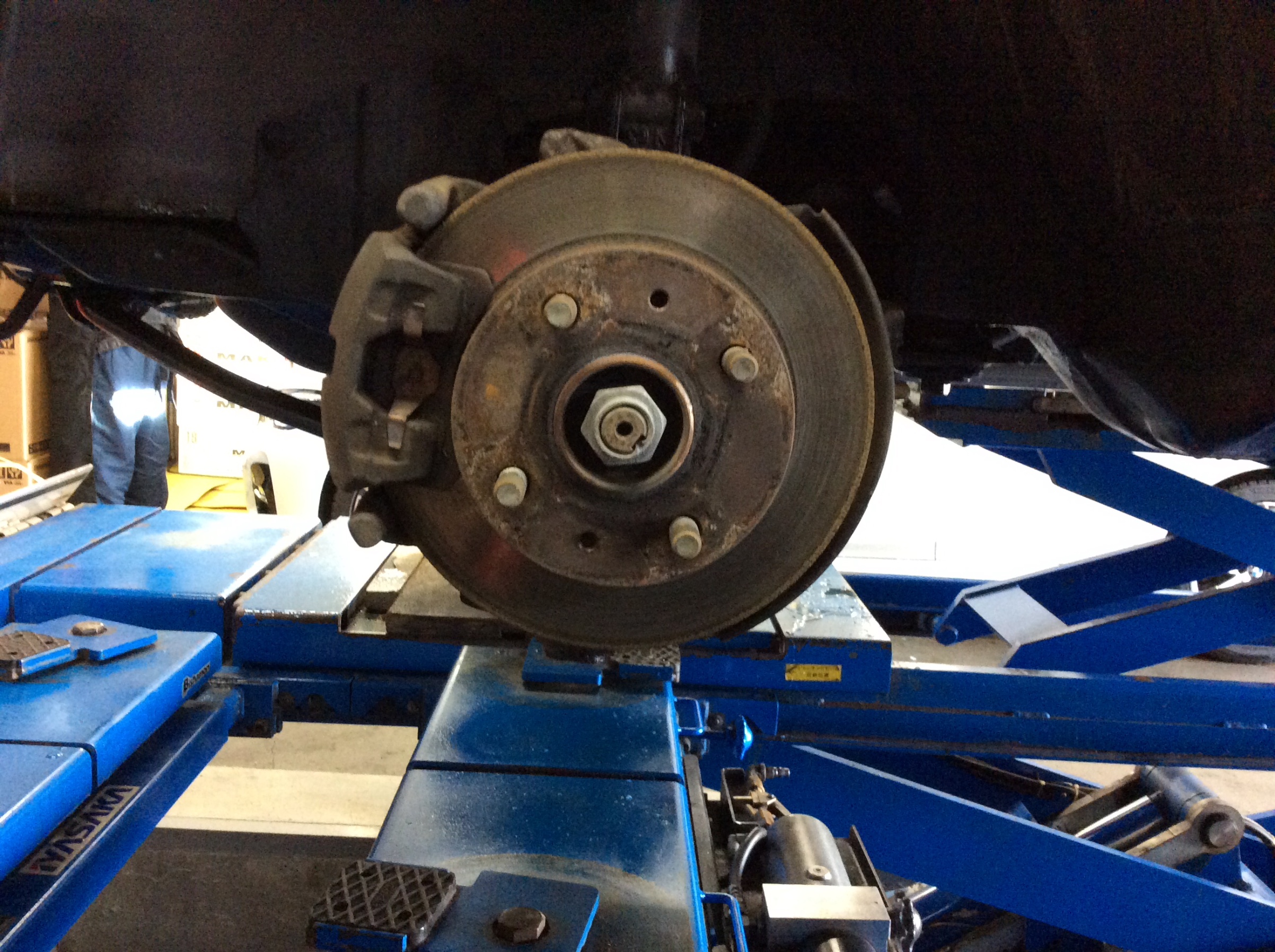 雪道を走行するおクルマには 防錆処理 がおススメです 防せい剤 スタッフ日記 コクピット モリオカ 車 のカスタマイズにかかわるスタッフより